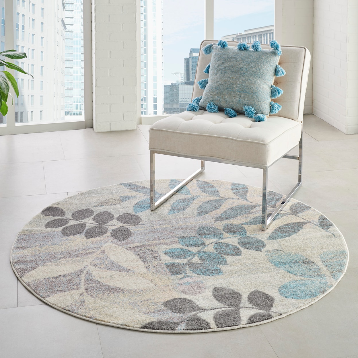 Nourison Tranquil 5'3" Round  Rug