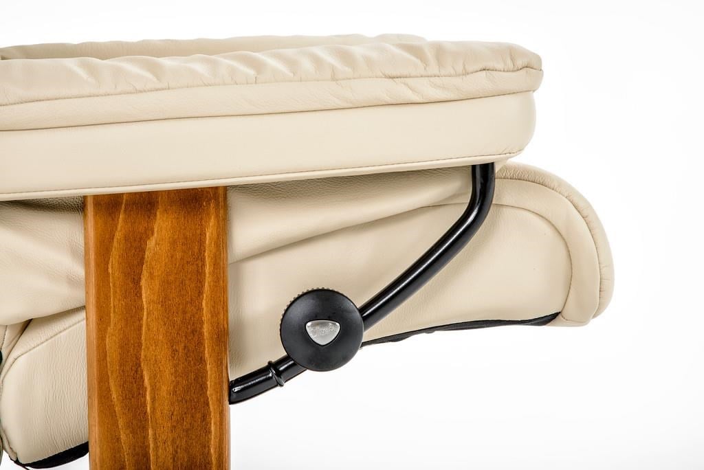 Stressless by Ekornes Stressless Ruby Medium Classic Recliner