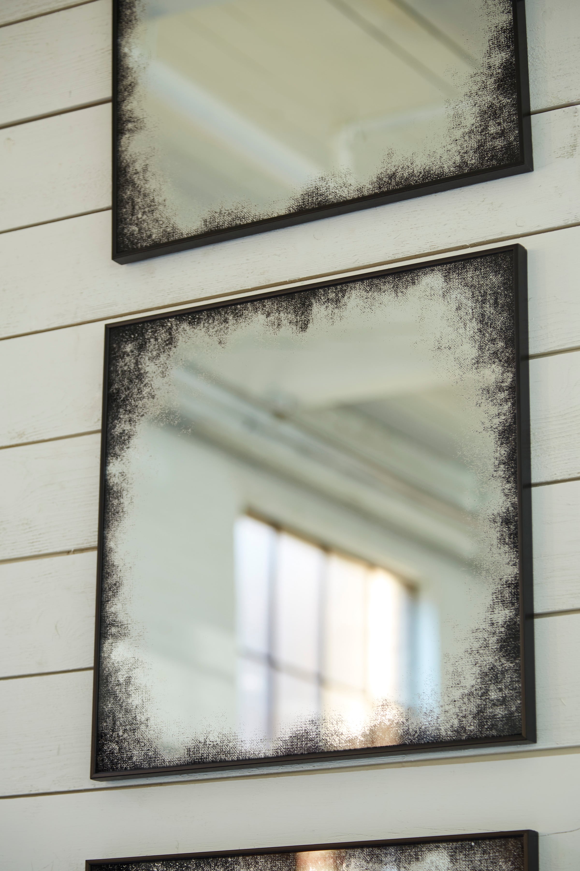 Signature Design by Ashley Accent Mirrors A8010289 Kali Accent Mirror