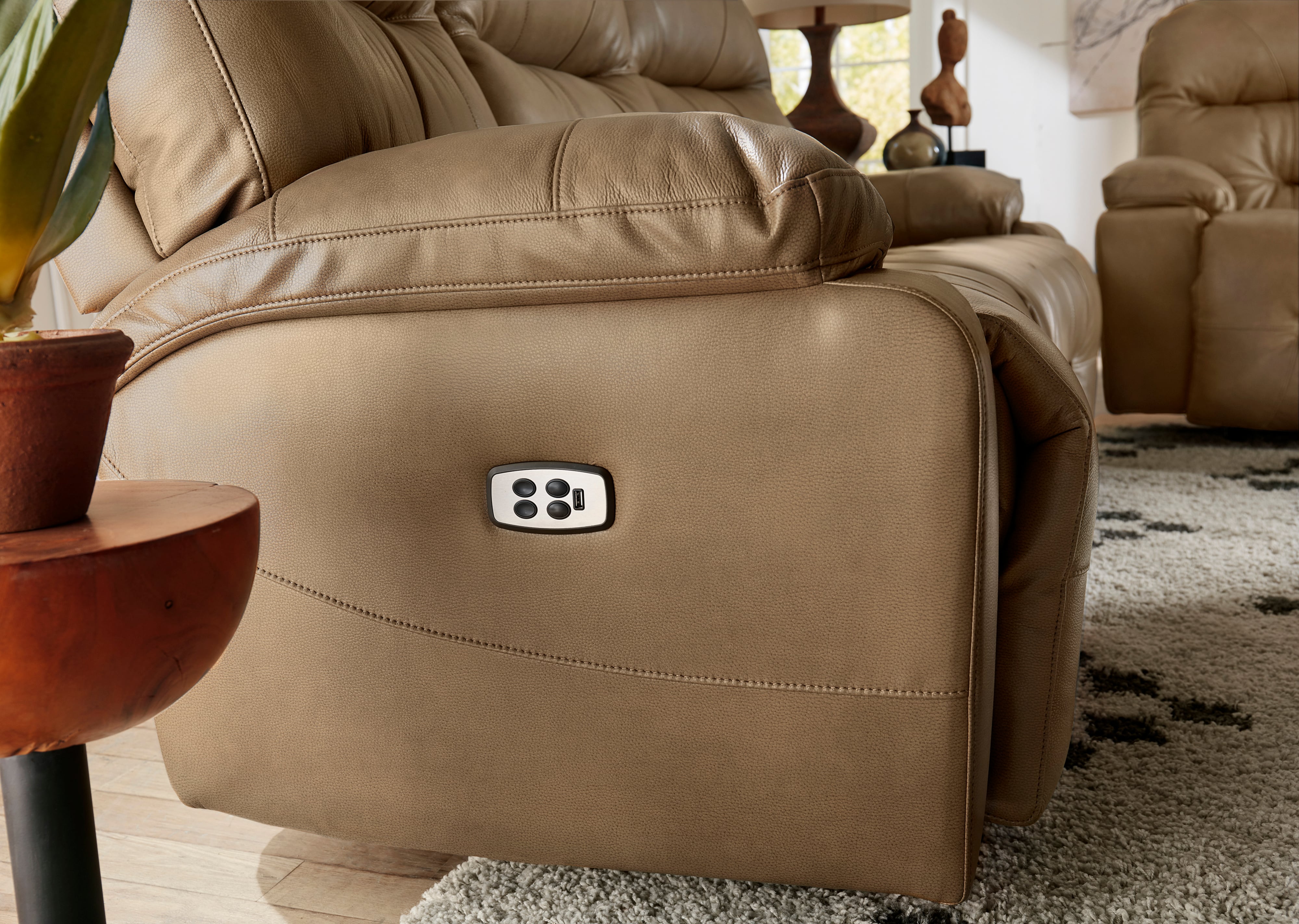 Best Home Furnishings Ryson U850CP4 73559L Casual Power Conversation