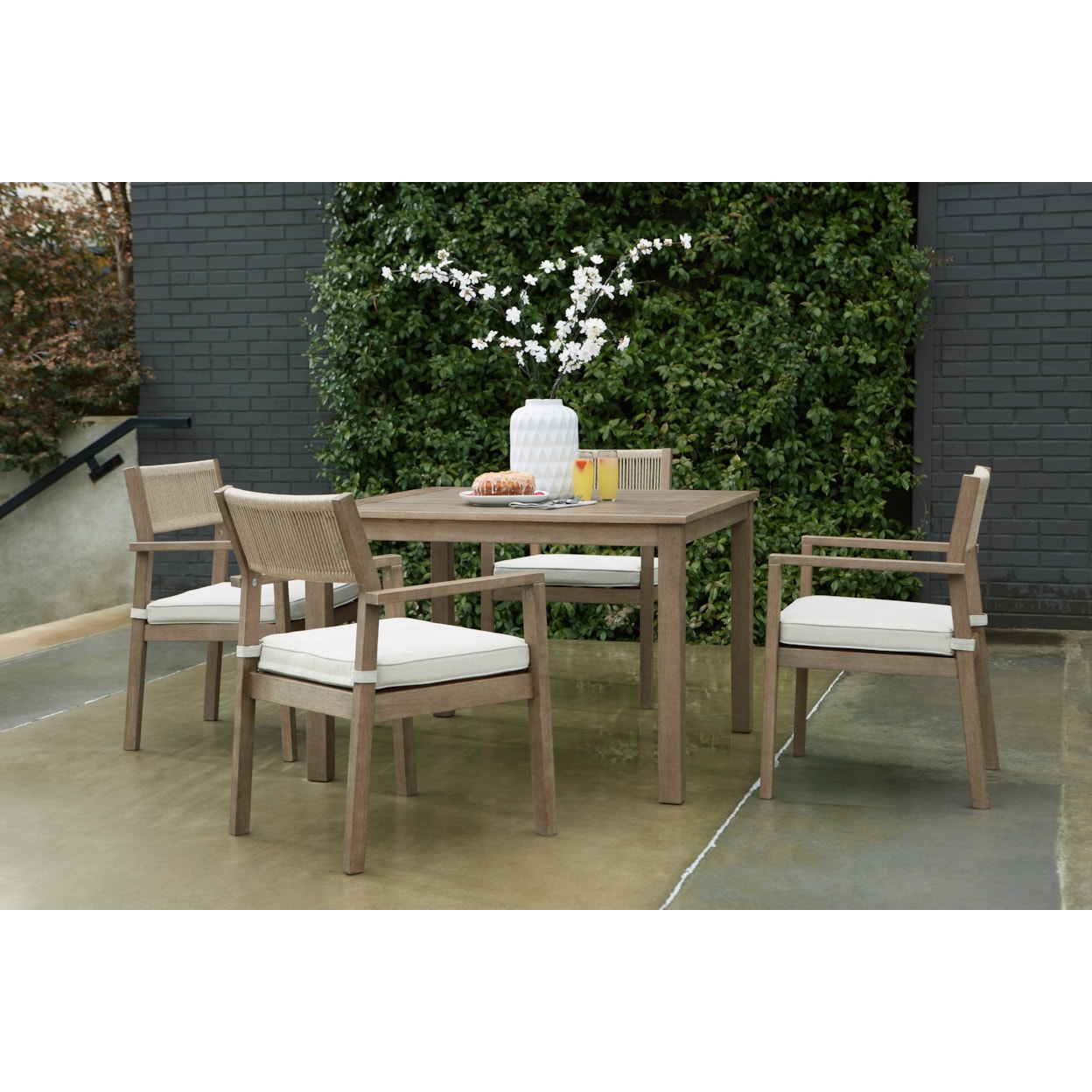 Signature Design by Ashley Aria Plains 5-Piece Outdoor Dining Set