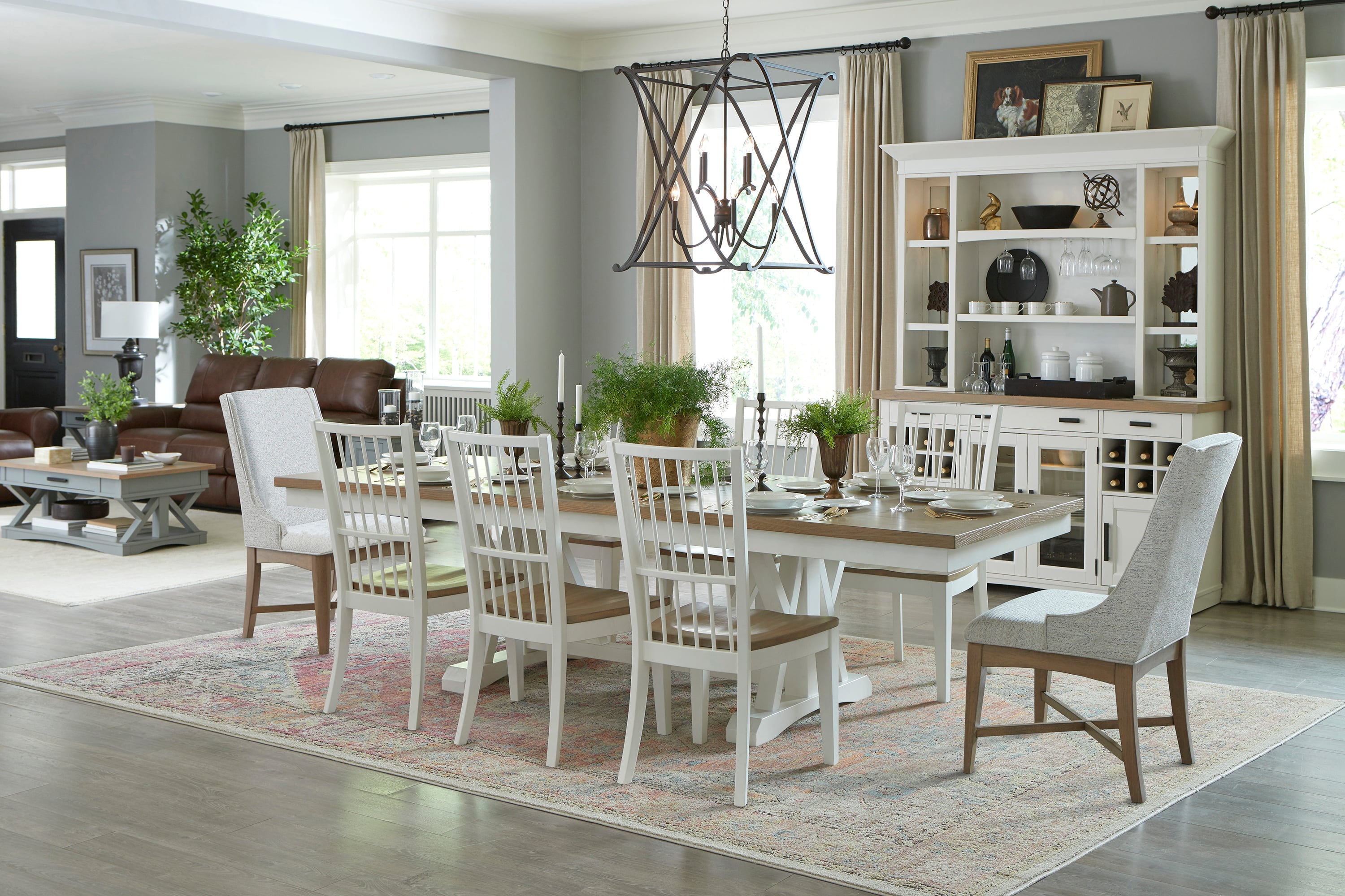 Upholstered Host Chair