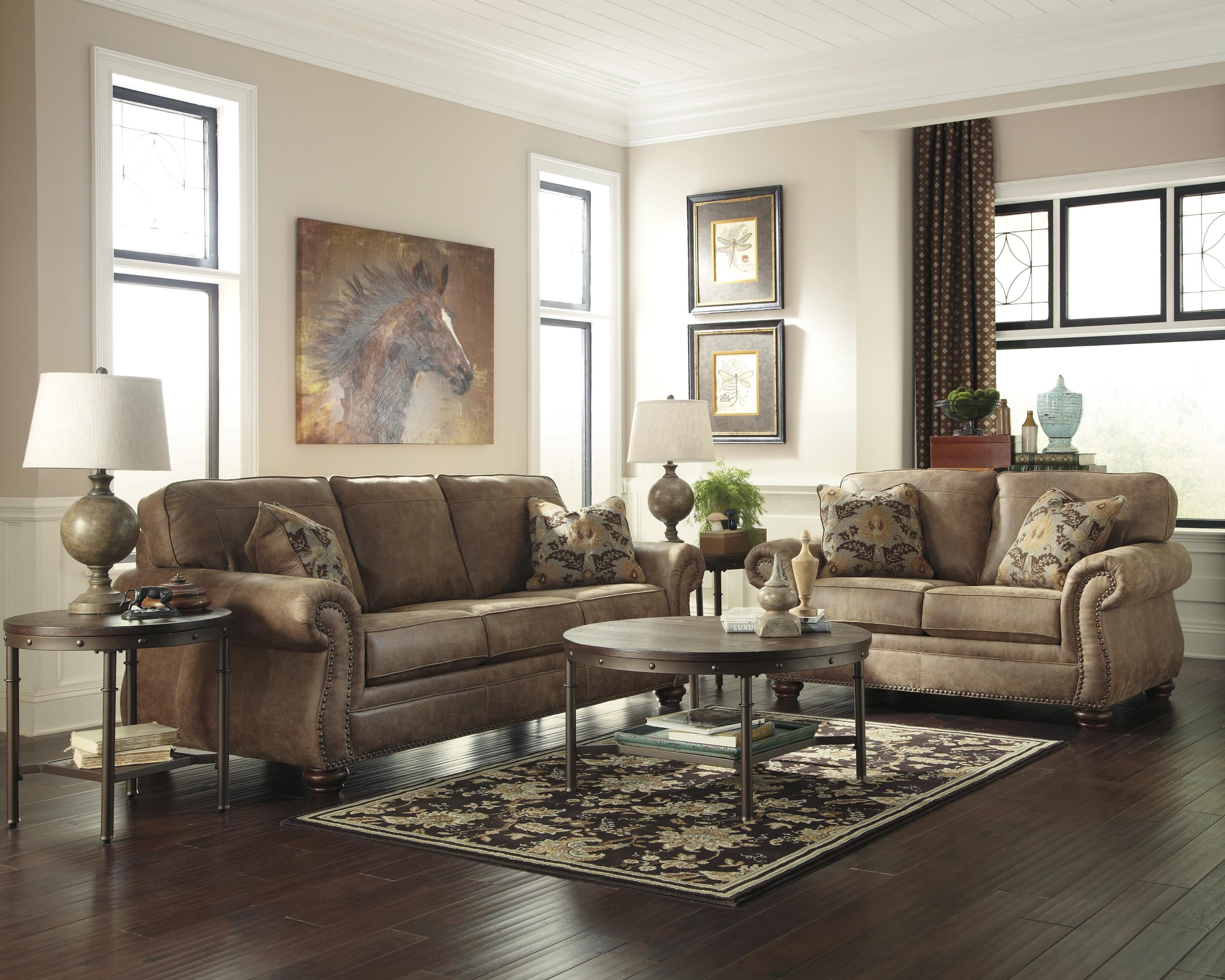 Larkinhurst Living Room Set