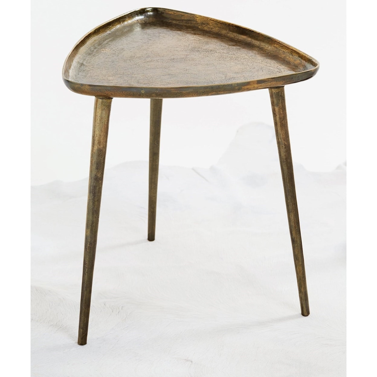 Bernhardt Bernhardt Interiors Buckley Accent Table