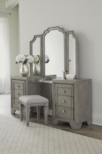 Homelegance Colchester Vanity Dress with Mirror
