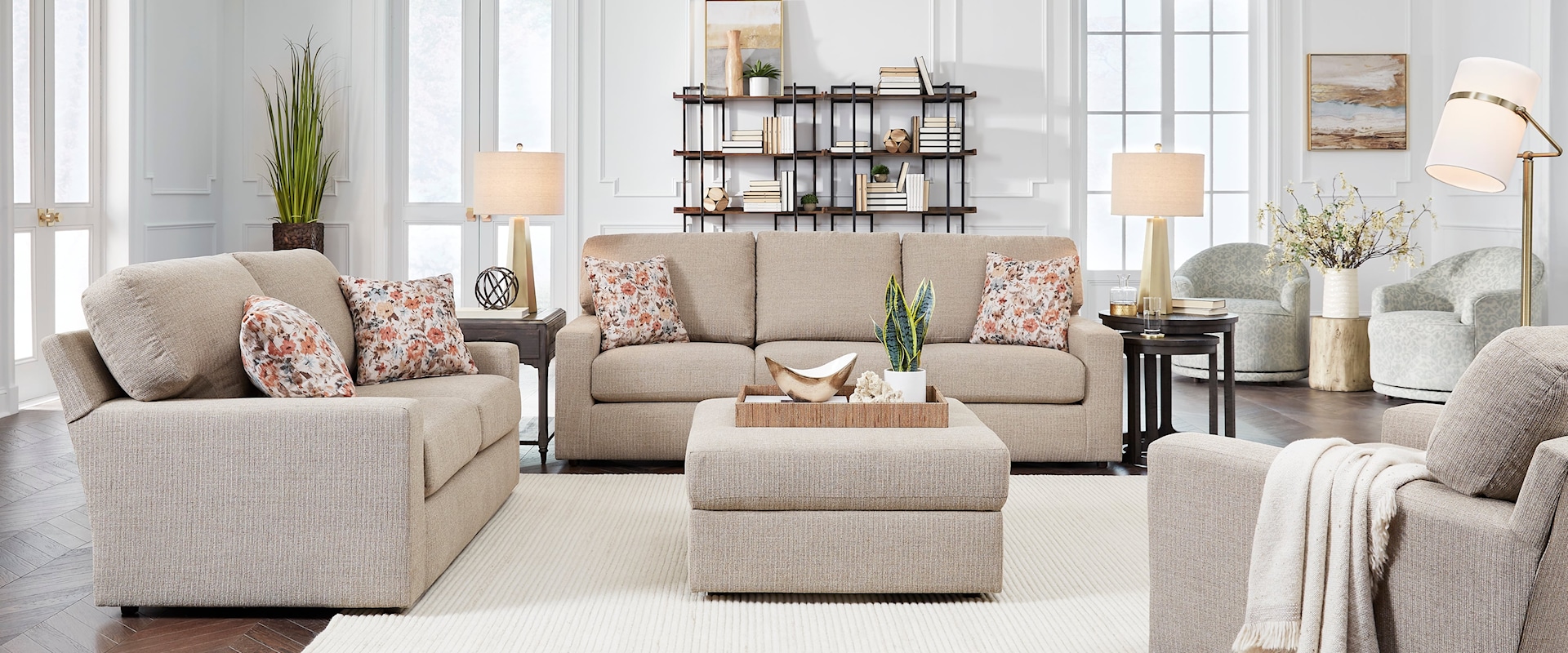 Casual Living Room Set