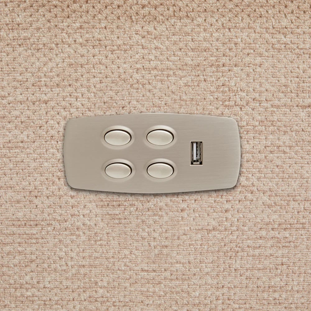 La-Z-Boy Joel Reclining Loveseat w/Console