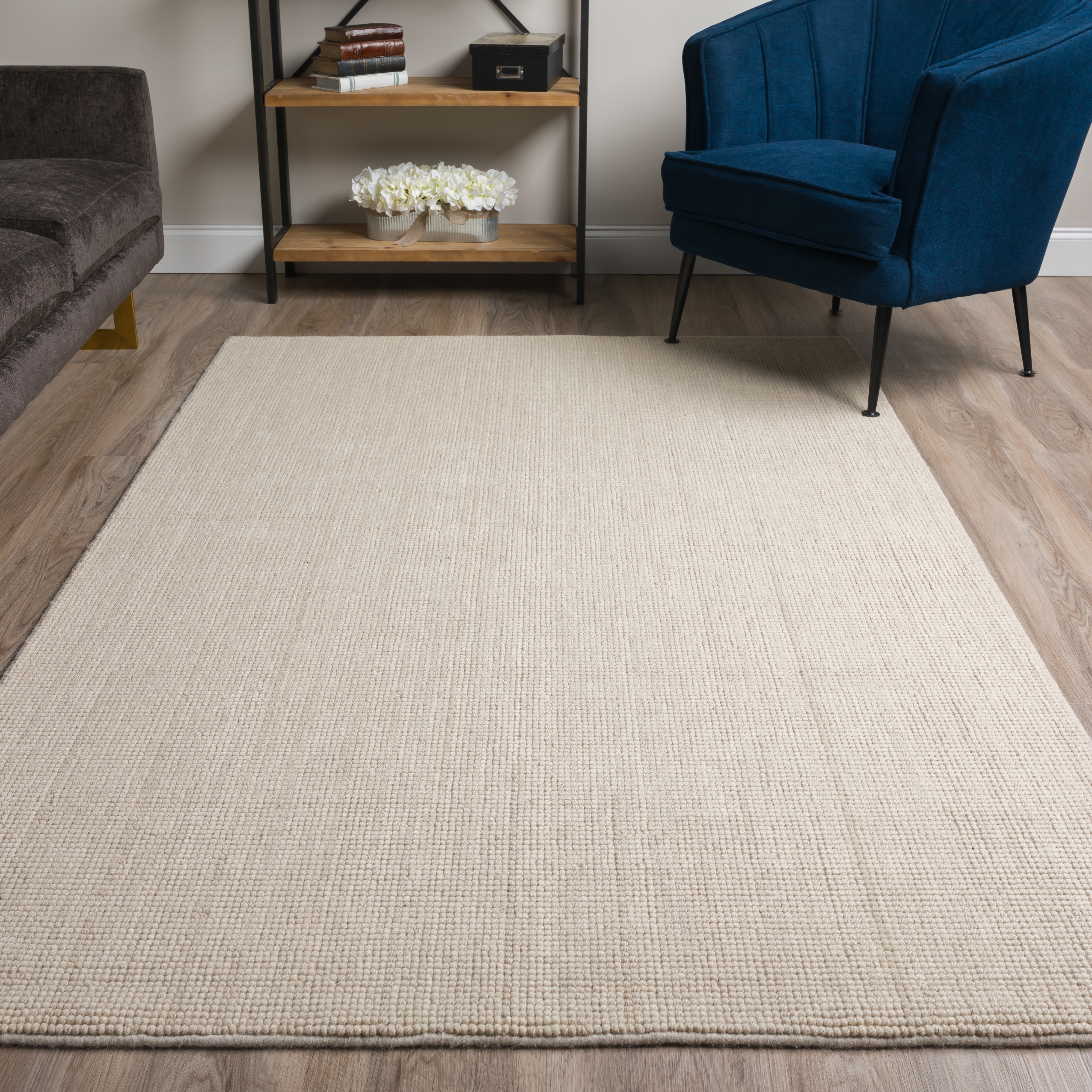 Ivory 5' x 8' Rug