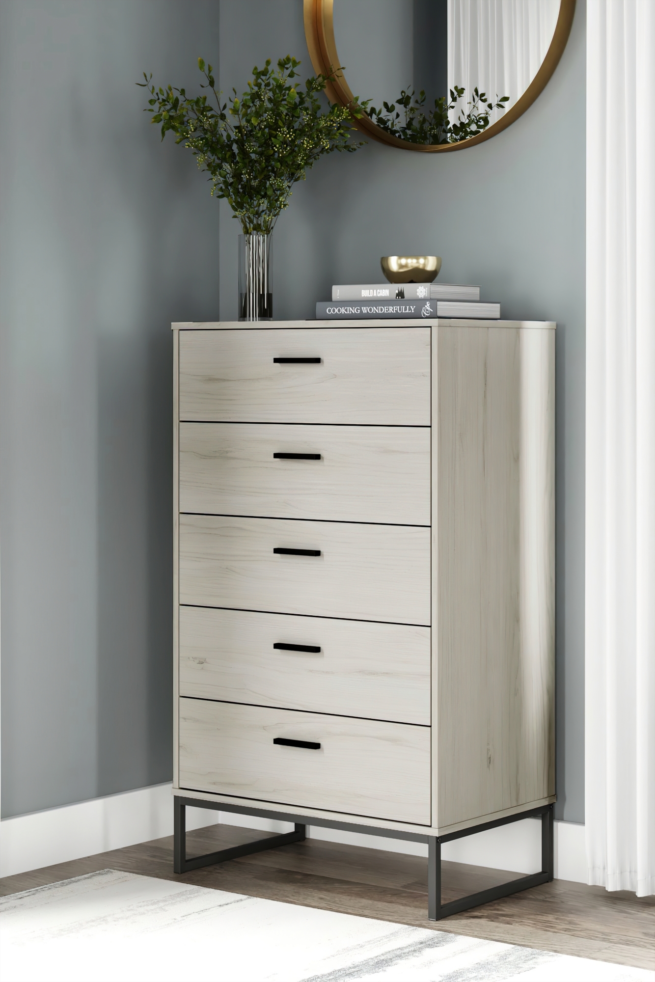 Signature Design by Ashley Socalle 5-Drawer Chest