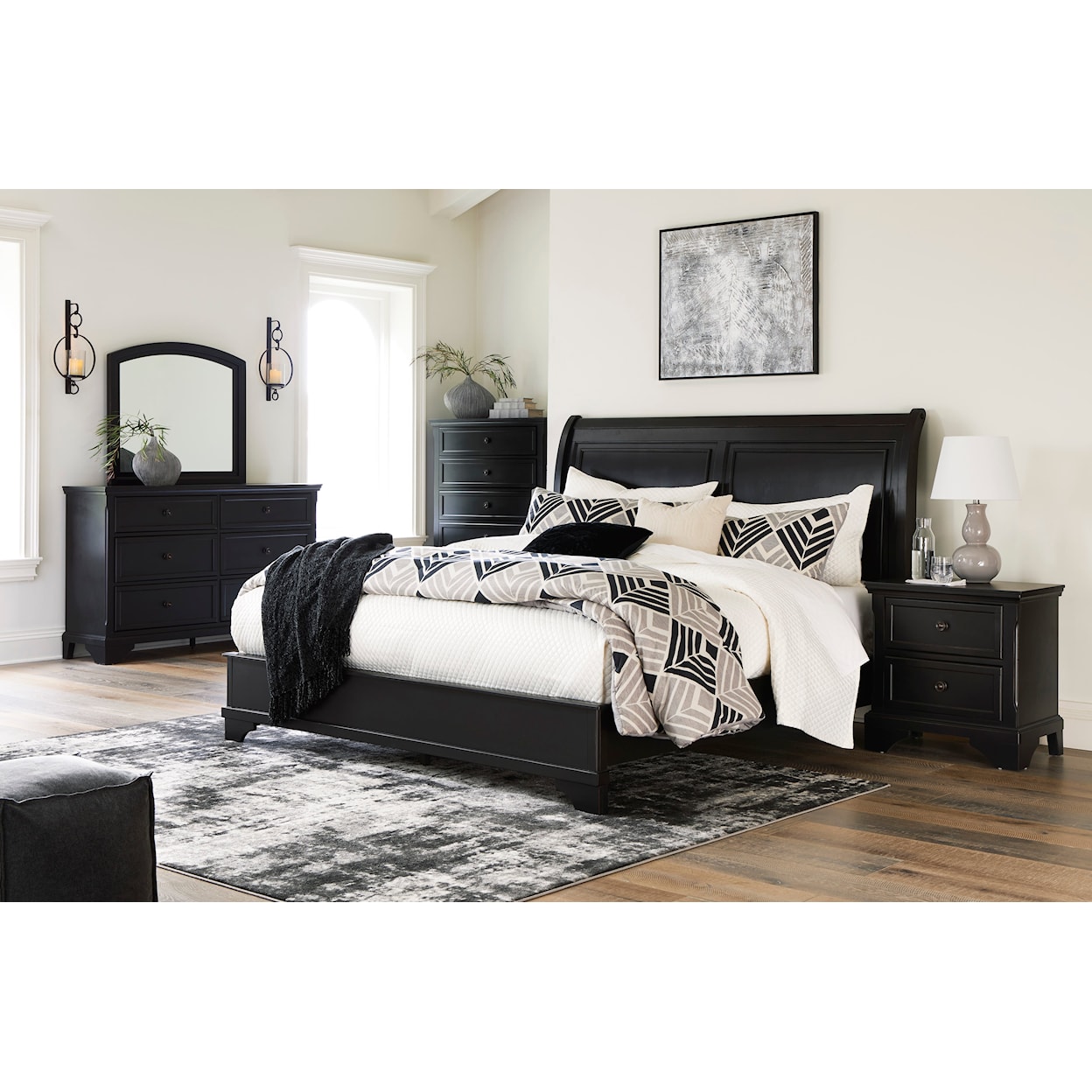 Signature Design by Ashley Chylanta Queen Sleigh Bed