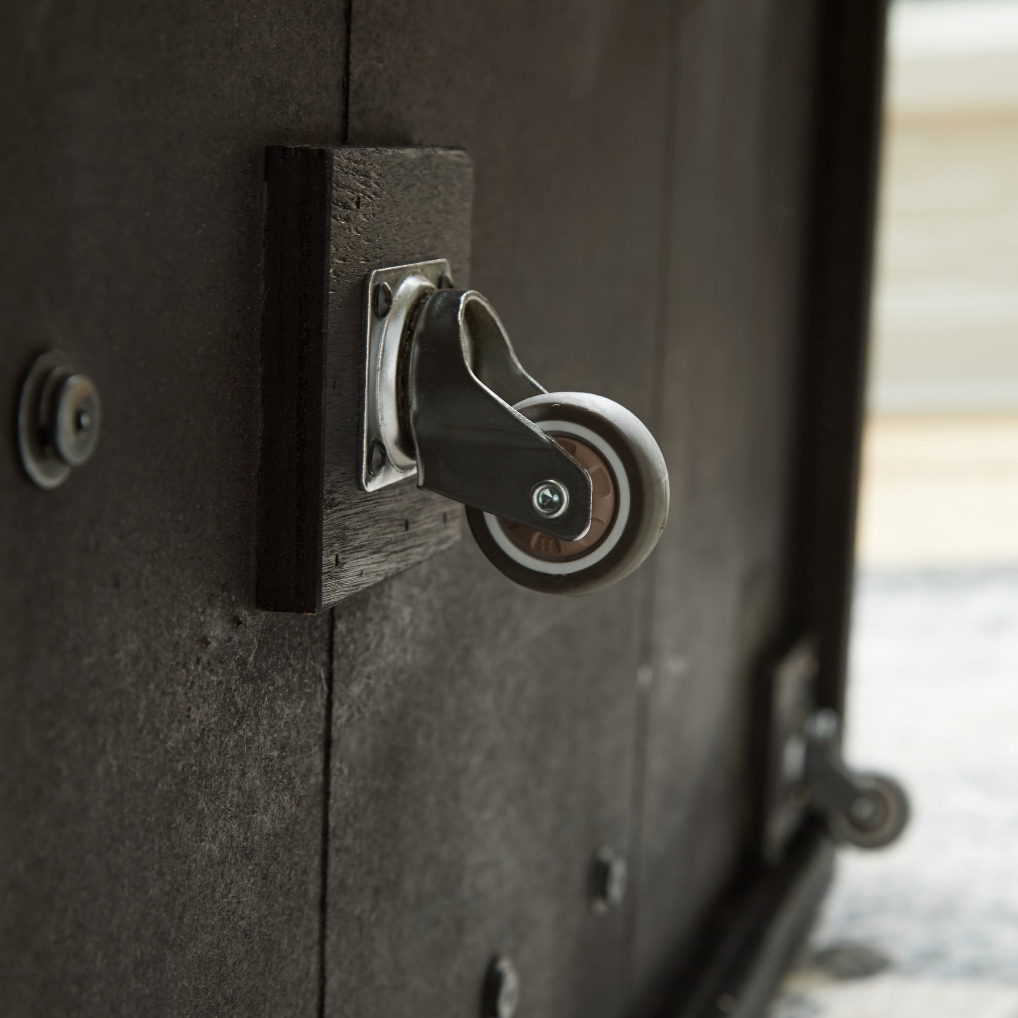 Signature Design by Ashley Bensonale Occasional Table Set (3/CN)