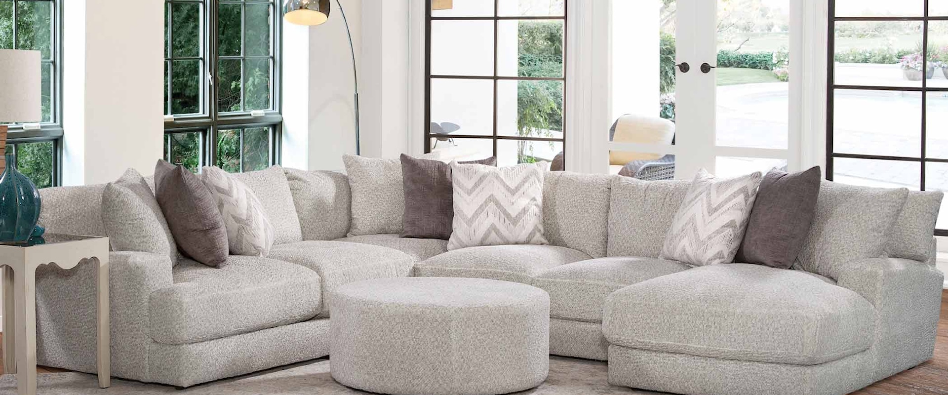 Transitional  4-Piece Modular Sectional with Round Ottoman