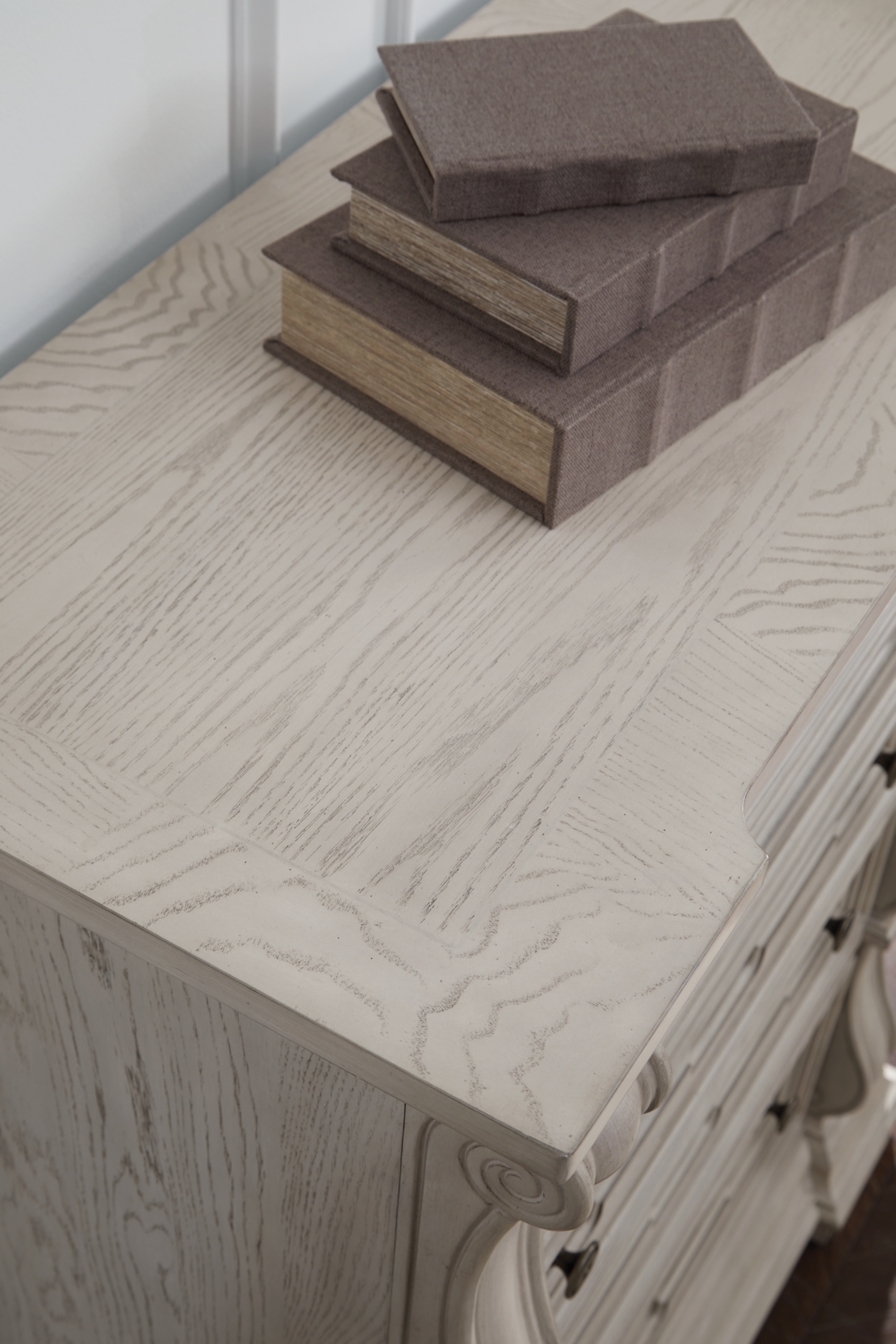 Signature Design by Ashley Bruchandi Five Drawer Chest