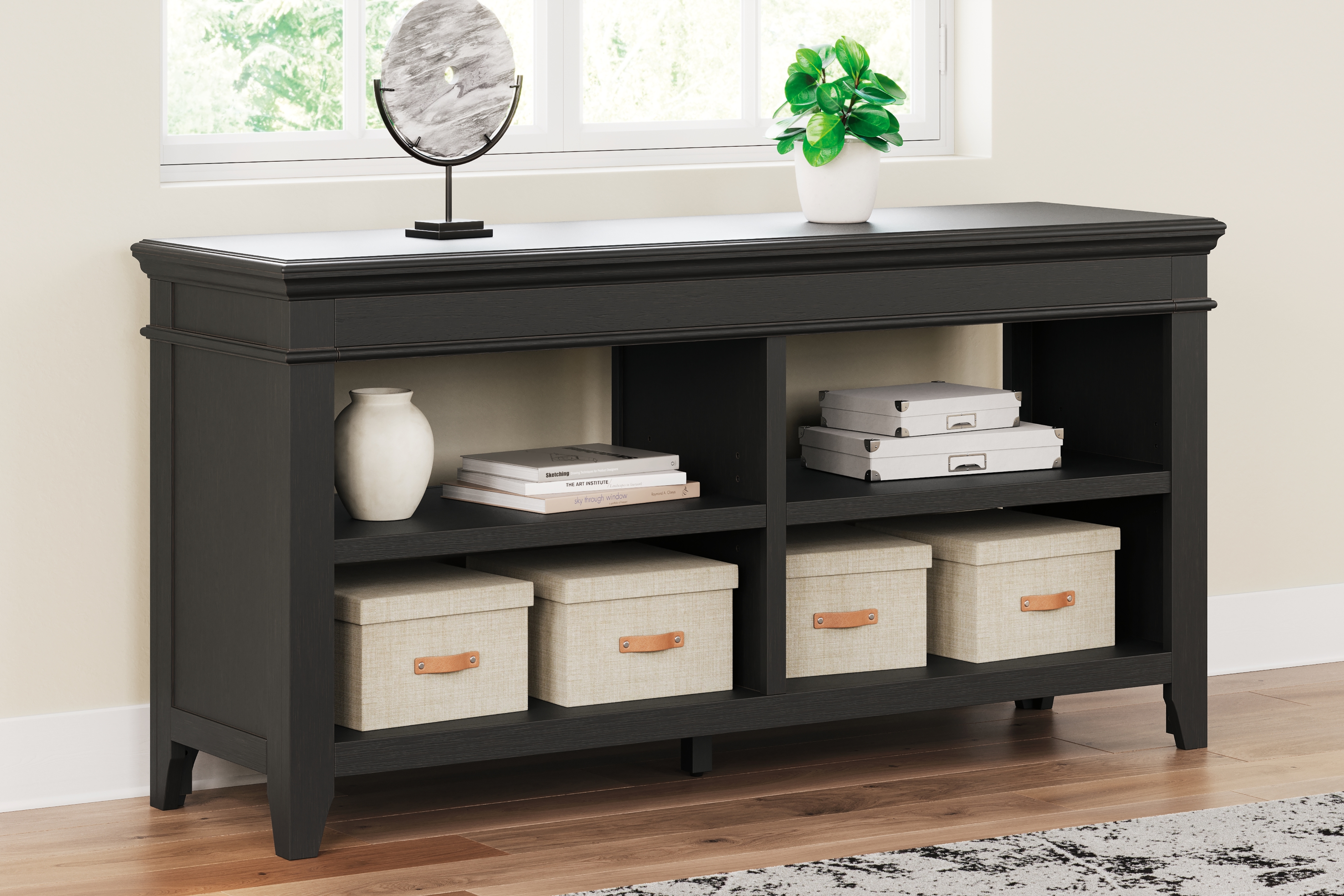 Credenza