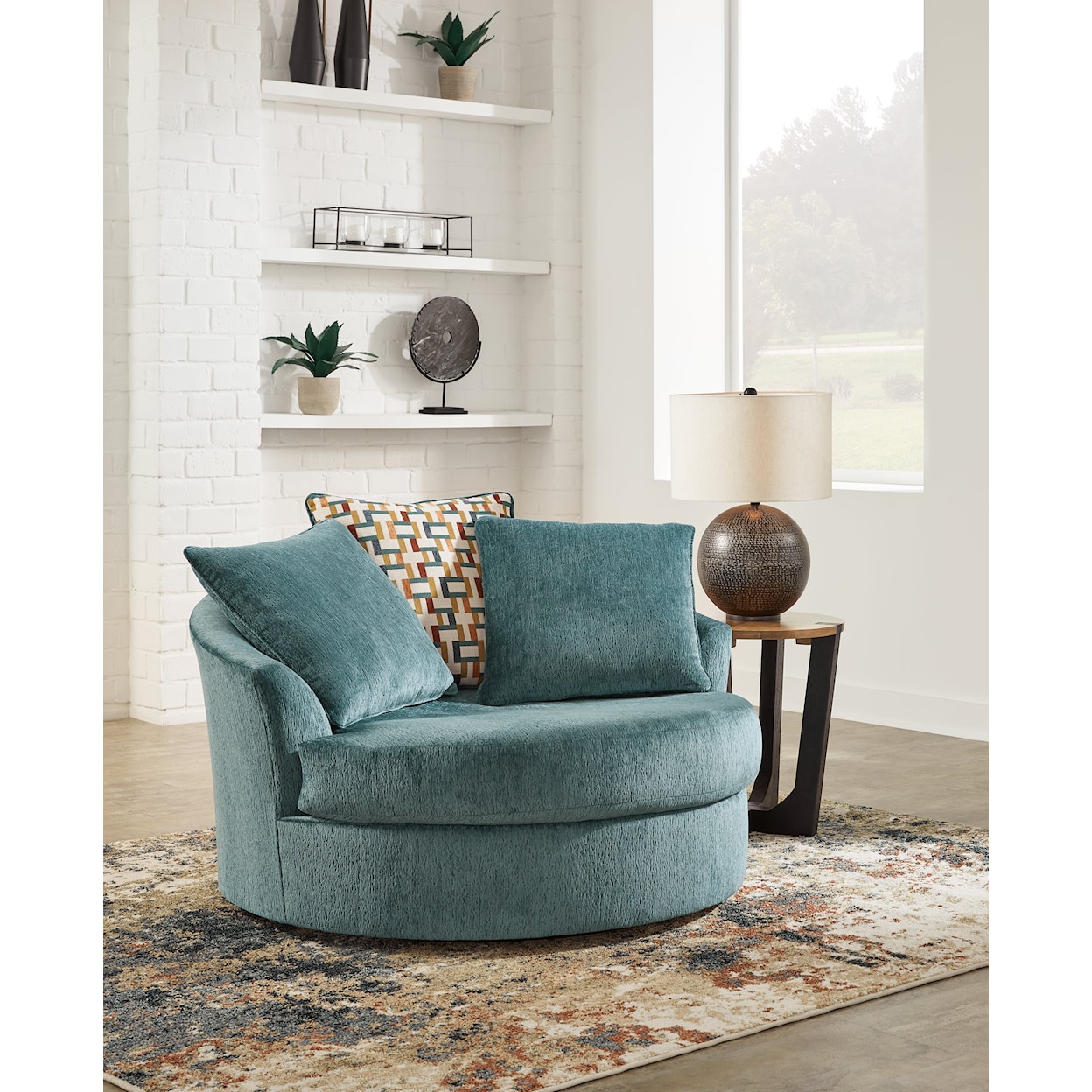 Benchcraft Laylabrook Oversized Swivel Accent Chair