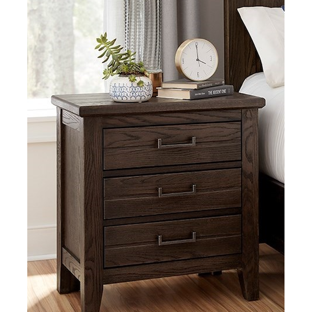 Vaughan-Bassett Passageways 3-Drawer Nightstand