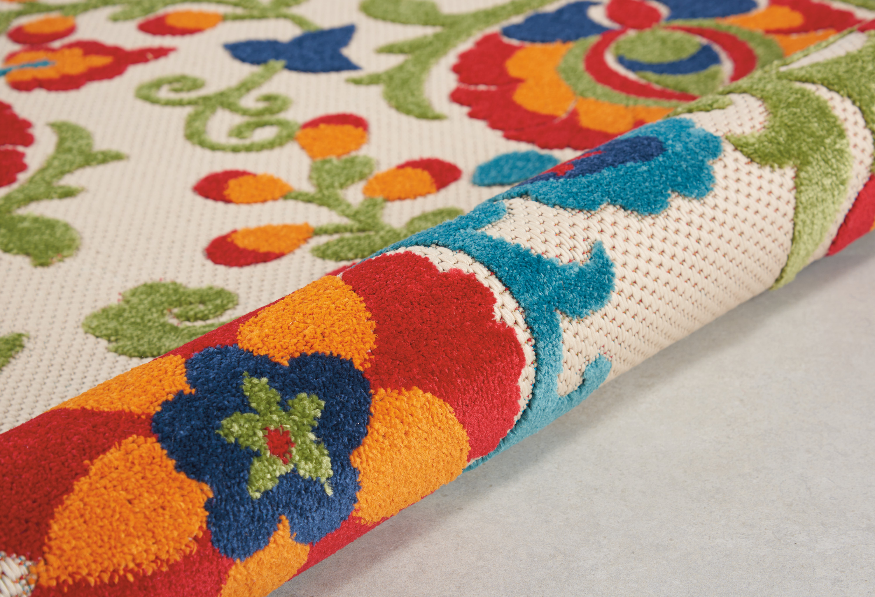 Nourison Aloha 5'3" Round  Rug