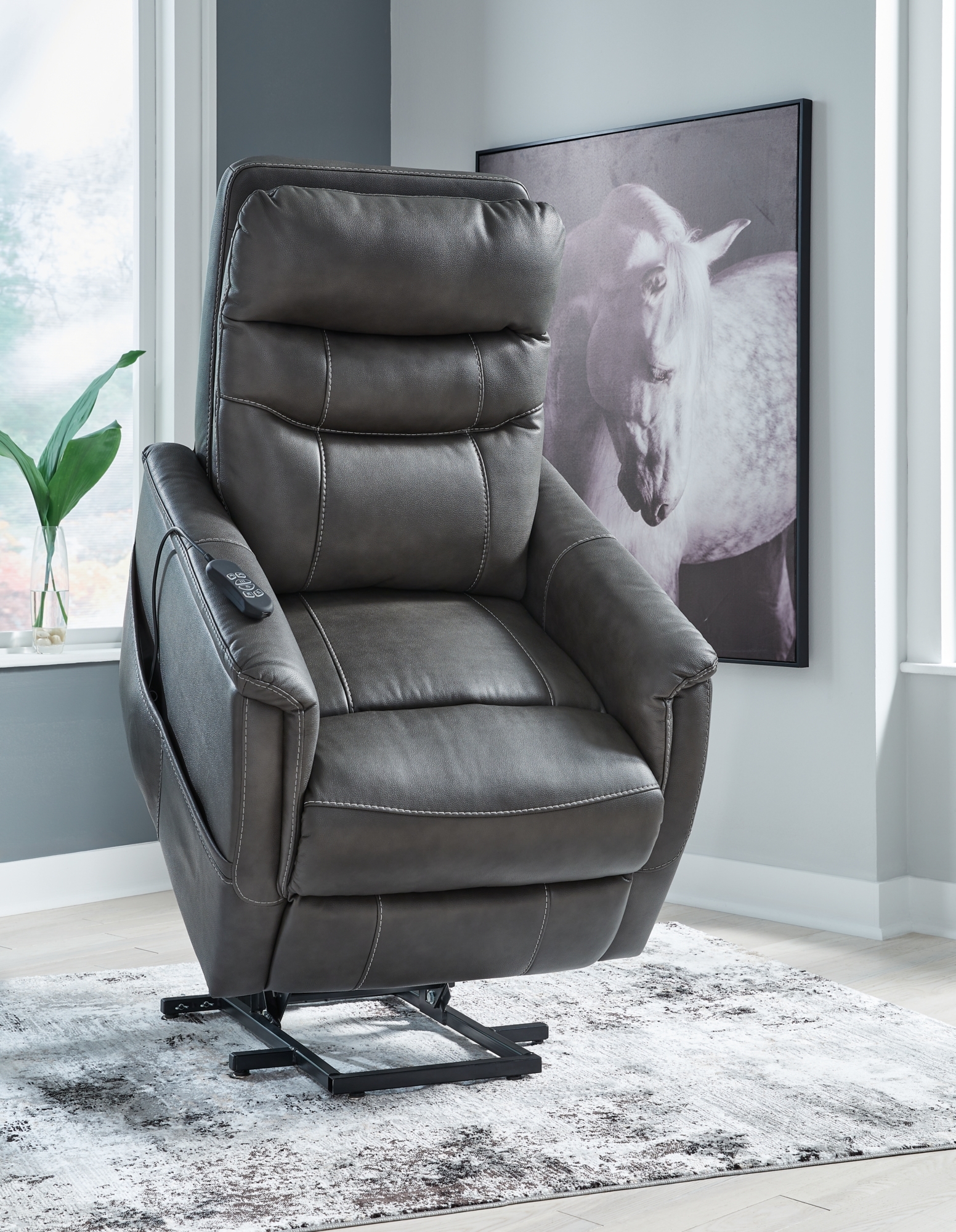 Signature Design by Ashley Strawbill Power Lift Recliner