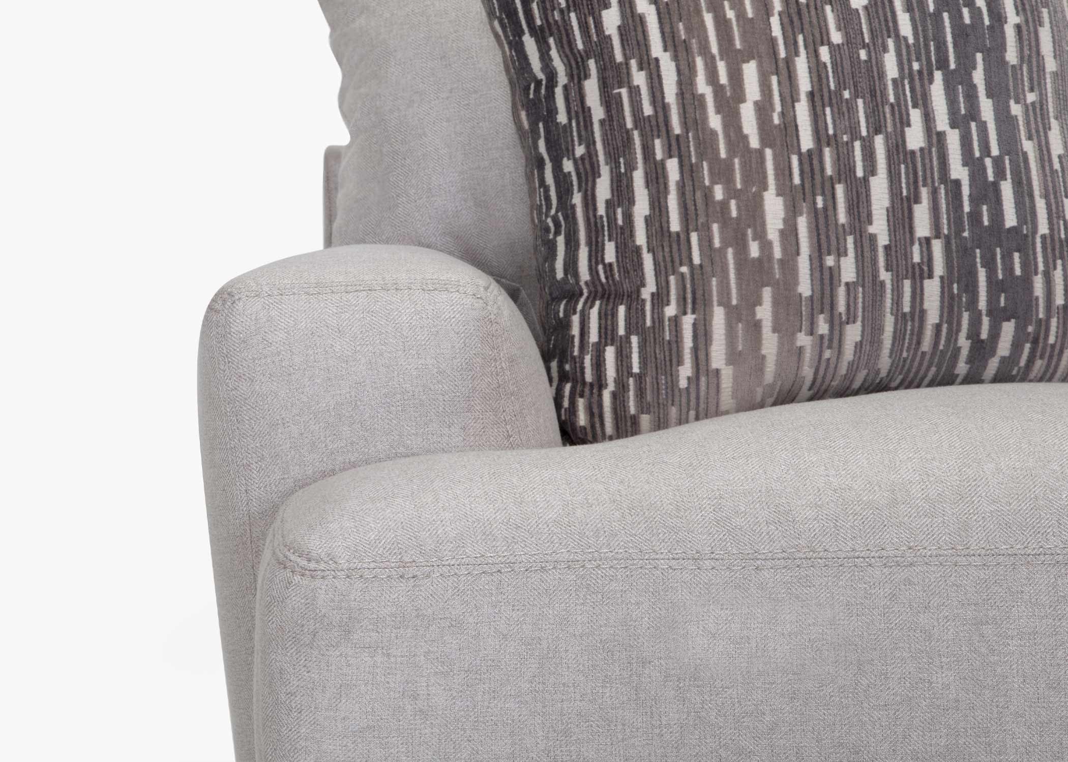 Franklin 808 Oslo Loveseat