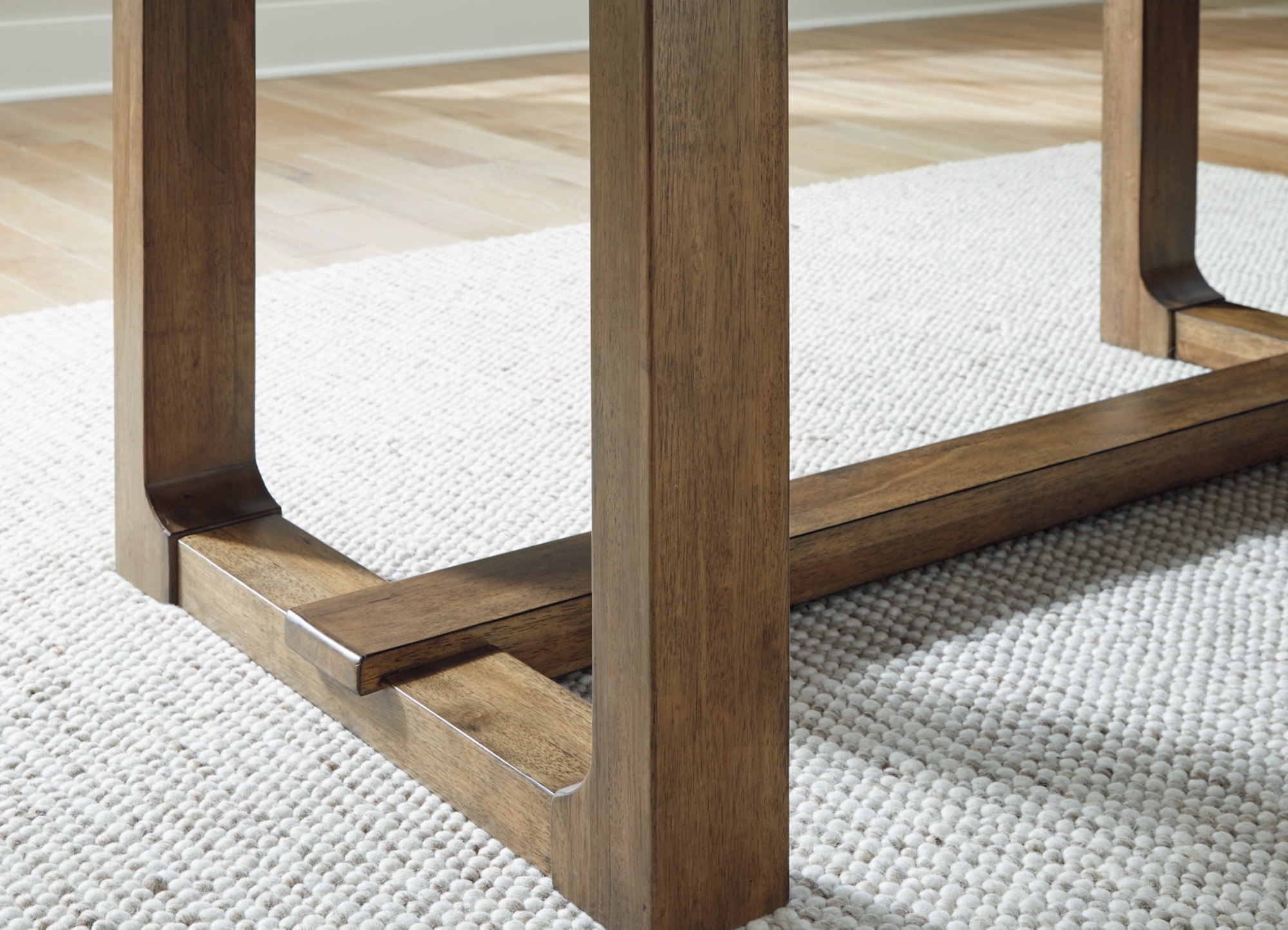 Signature Design by Ashley Cabalynn Rect Dining Room Ext Table