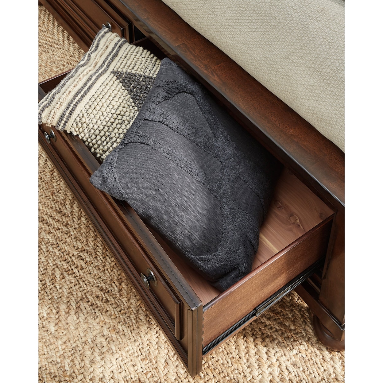 Ashley Furniture Porter California King Sleigh Bed