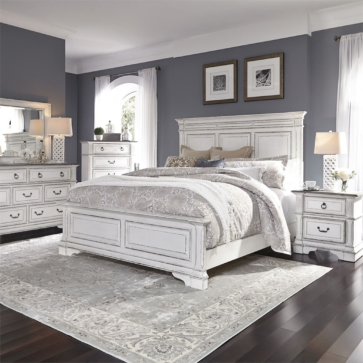 Libby Abbey Park 5-Piece King Panel Bedroom Set