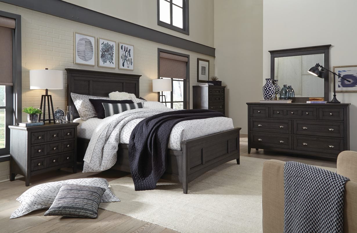 Belfort Select Wells King Panel Bed