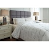 Ashley Furniture Signature Design Bedding Sets Queen Adrianna White/Gray Comforter Set