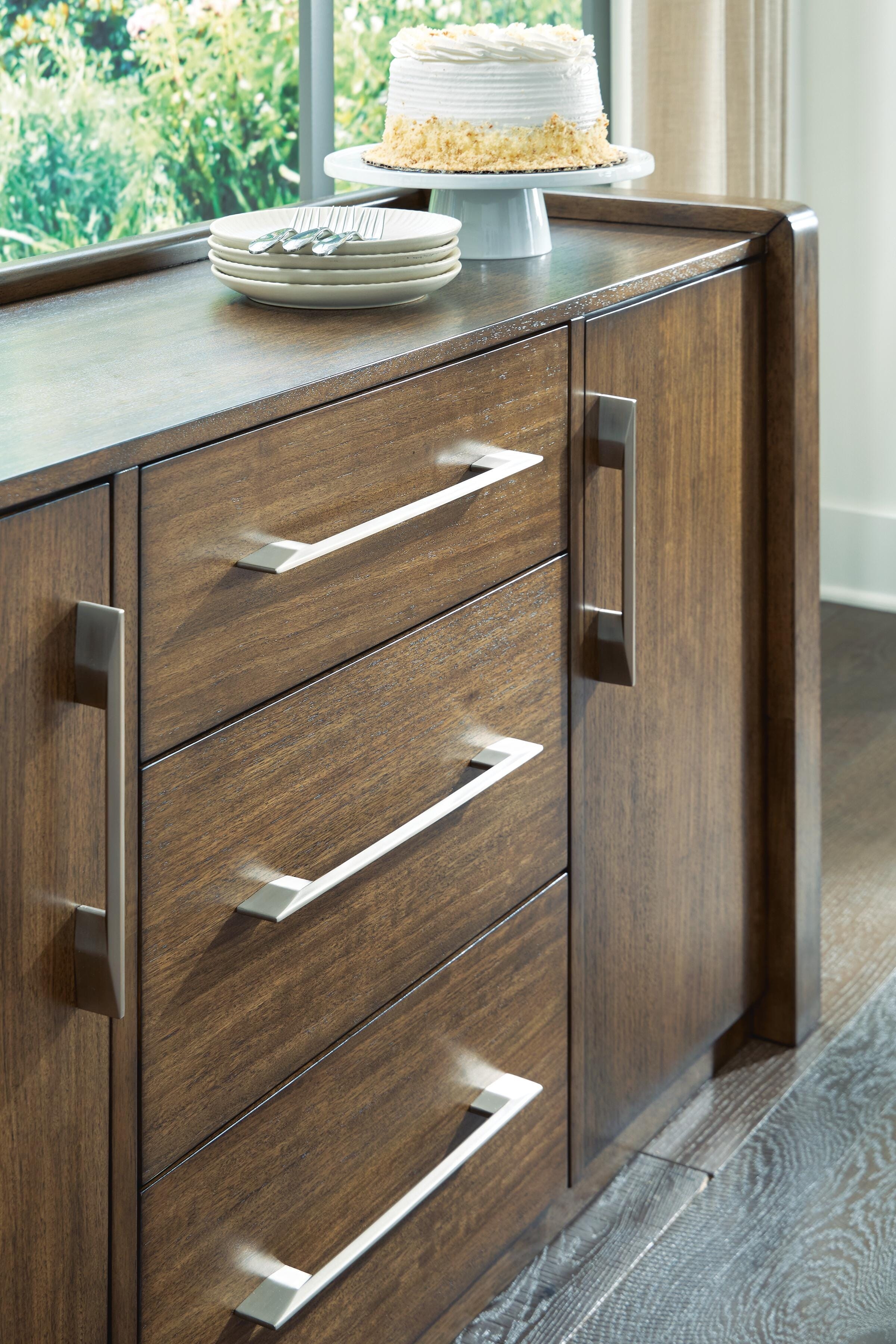 Ashley Marxmore Dining Room Server