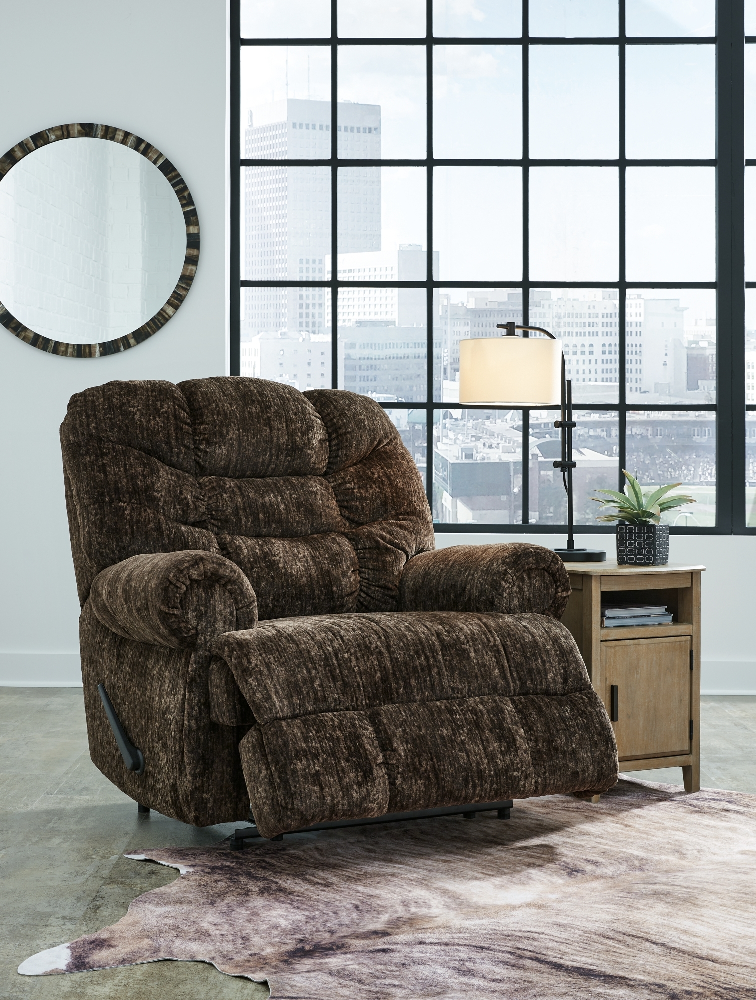 Signature Design by Ashley Movie Man Zero Wall Recliner