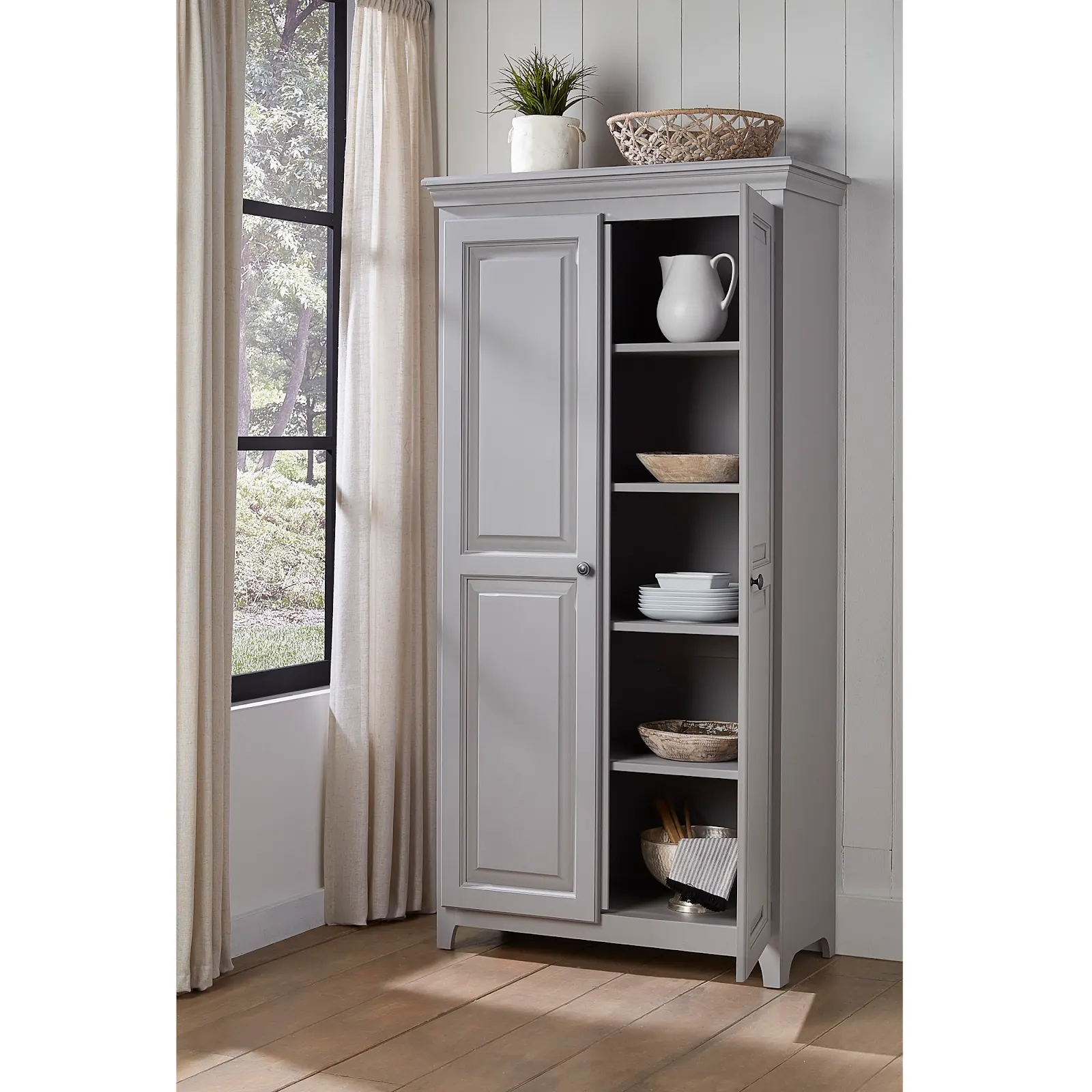 2 Door Pantry