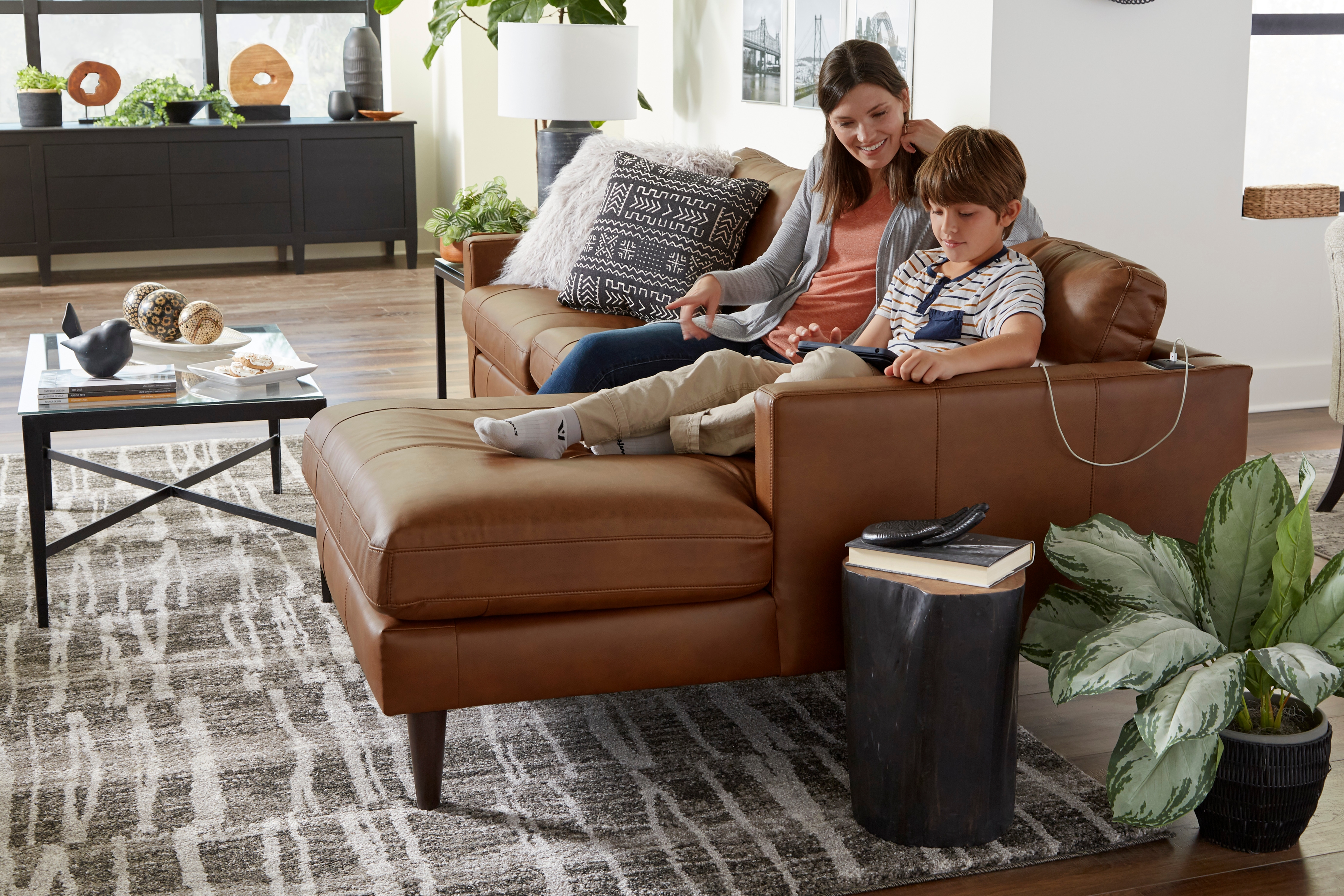 Best Home Furnishings Trafton Leather Chaise Sofa w/ USB Port & Wood Feet