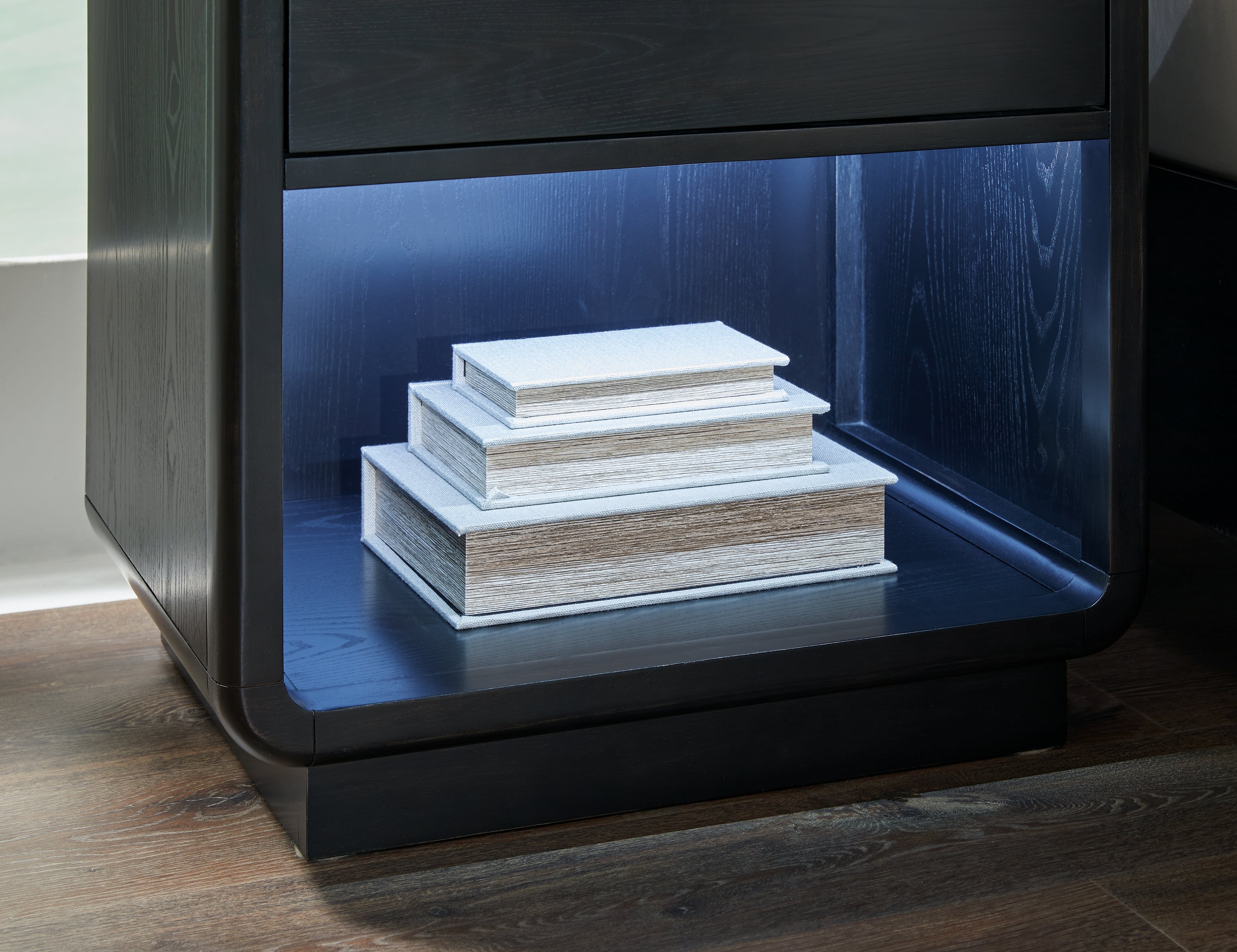 Signature Design by Ashley Rowanbeck Single Drawer Nightstand