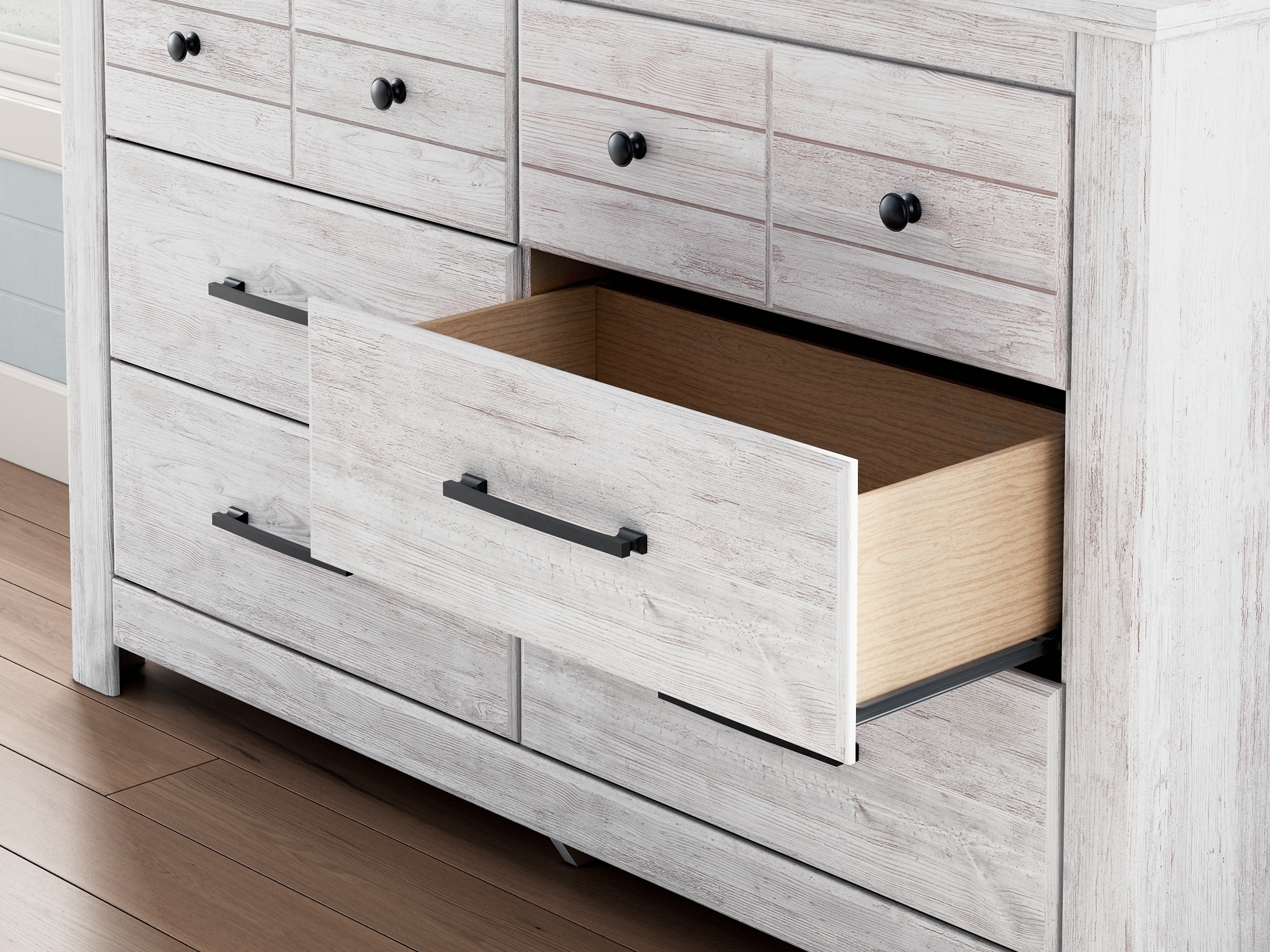 Signature Design by Ashley Makidern Six Drawer Dresser