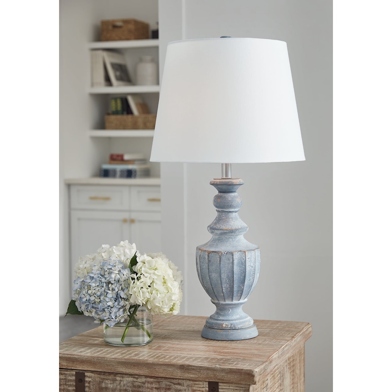 Ashley Furniture Signature Design Cylerick Terracotta Table Lamp