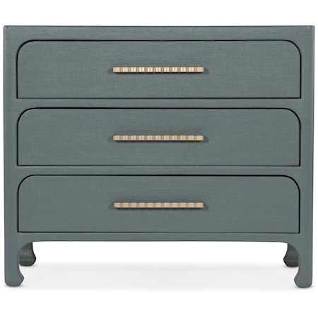 Casual 3-Drawer Cruiser Accent Chest with Soft-Close Guides