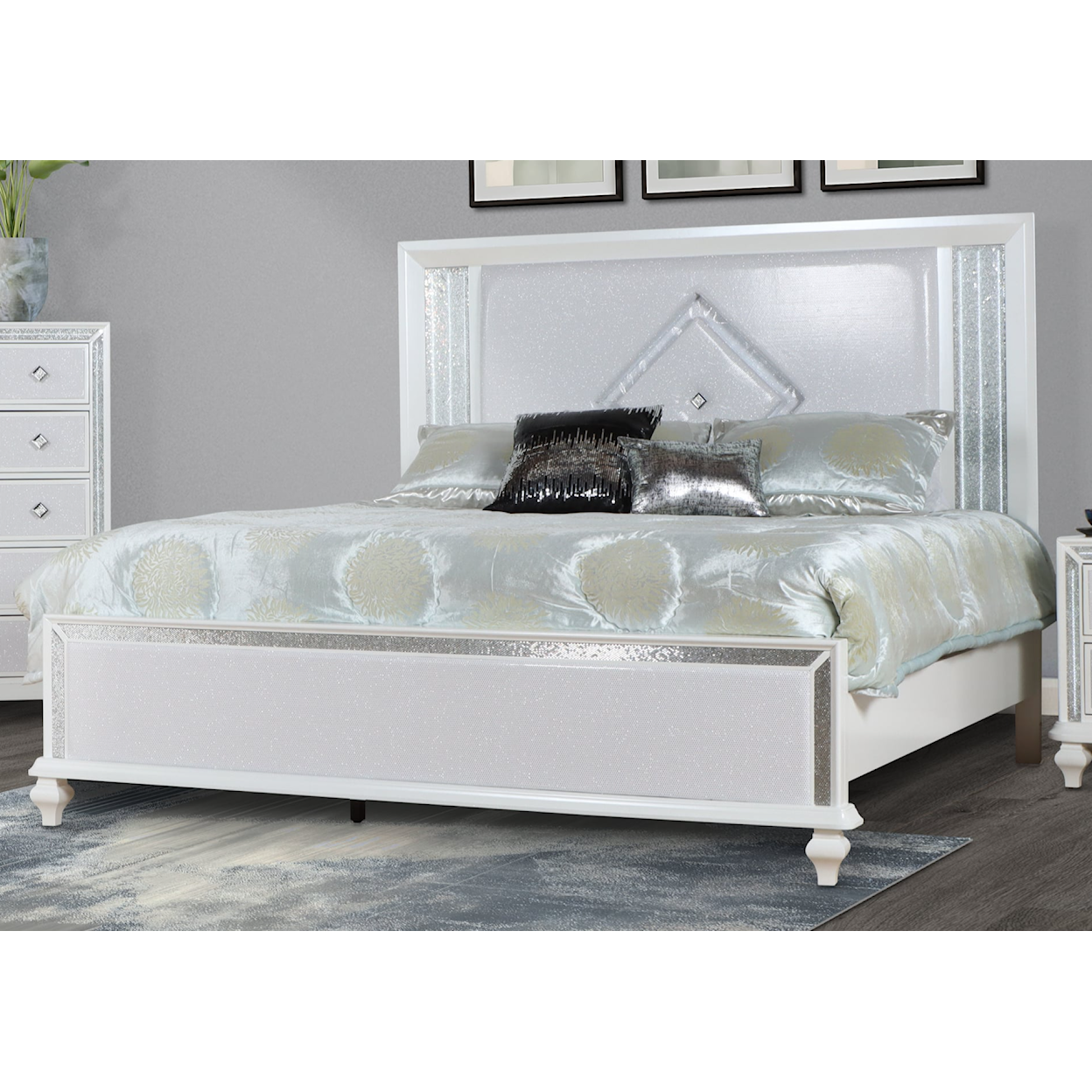 New Classic Furniture Stardust King Bed