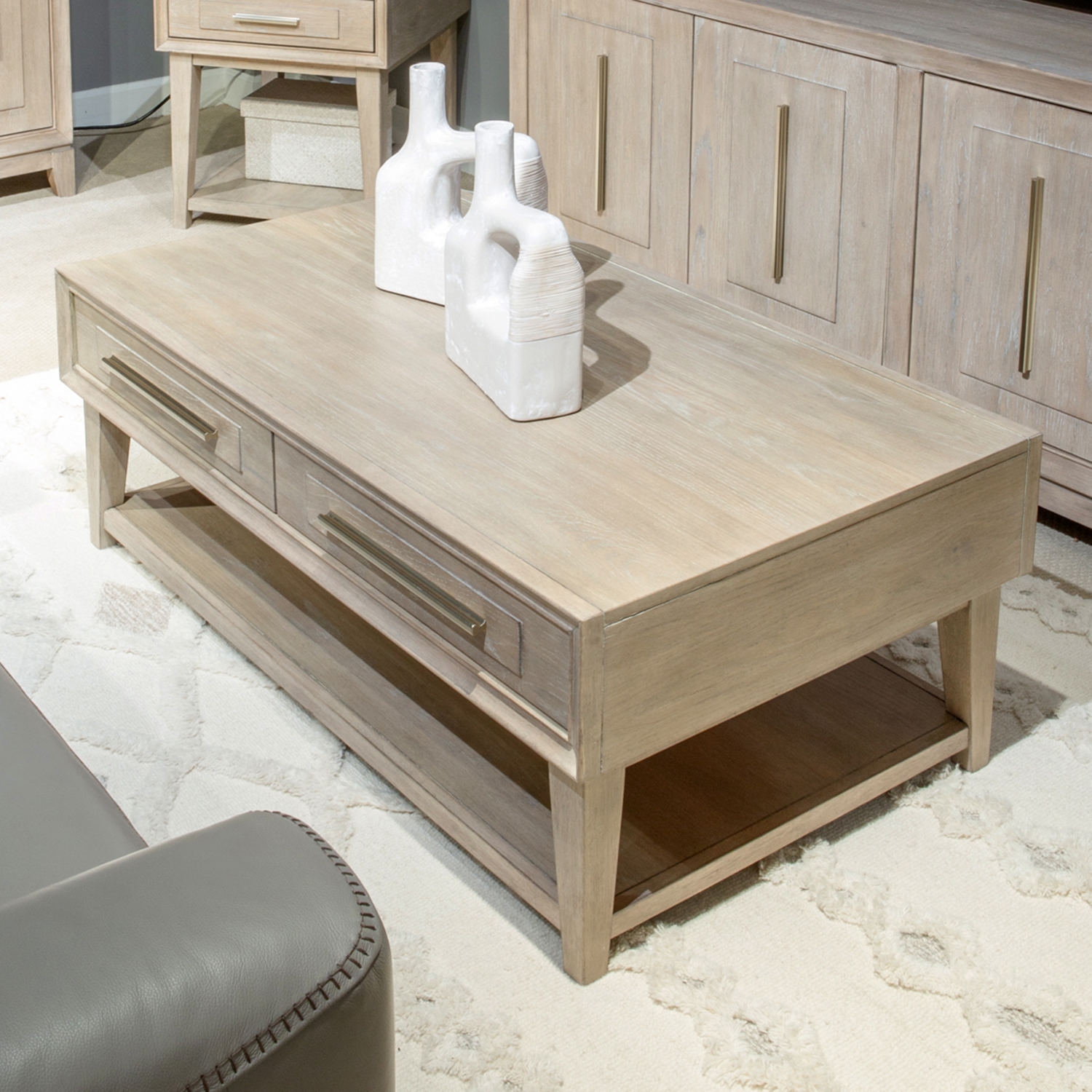 Liberty Furniture Brentwood 2-Drawer Cocktail Table