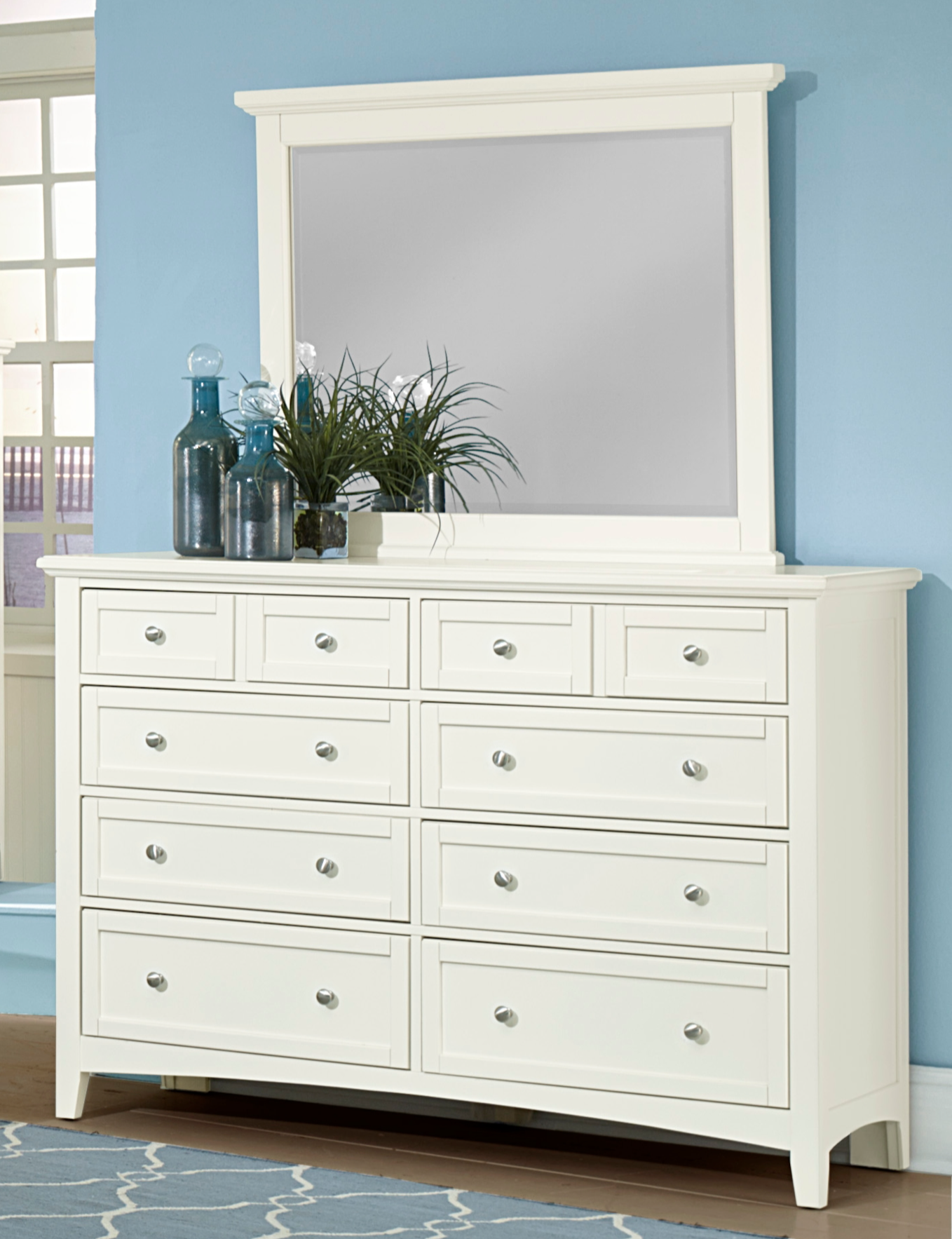 Vaughan-Bassett Bonanza King Bedroom Group