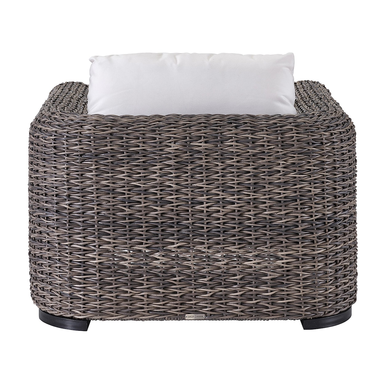 Universal Coastal Living Outdoor Outdoor Wicker Lounge Chair