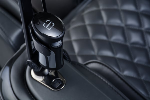 Cozzia Qi XE Pro Qi XE Pro Massage Chair