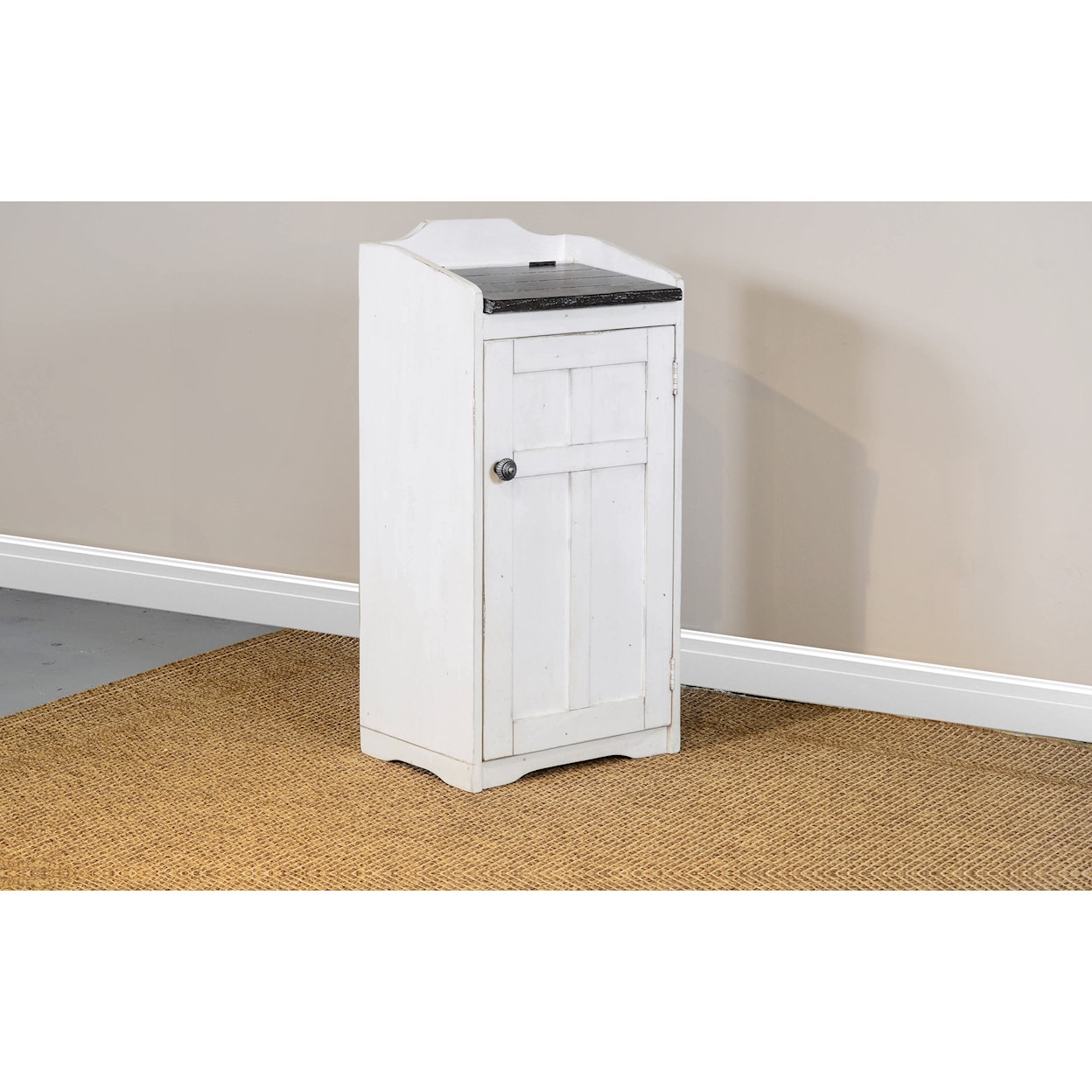 Sunny Designs Carriage House Trash Box