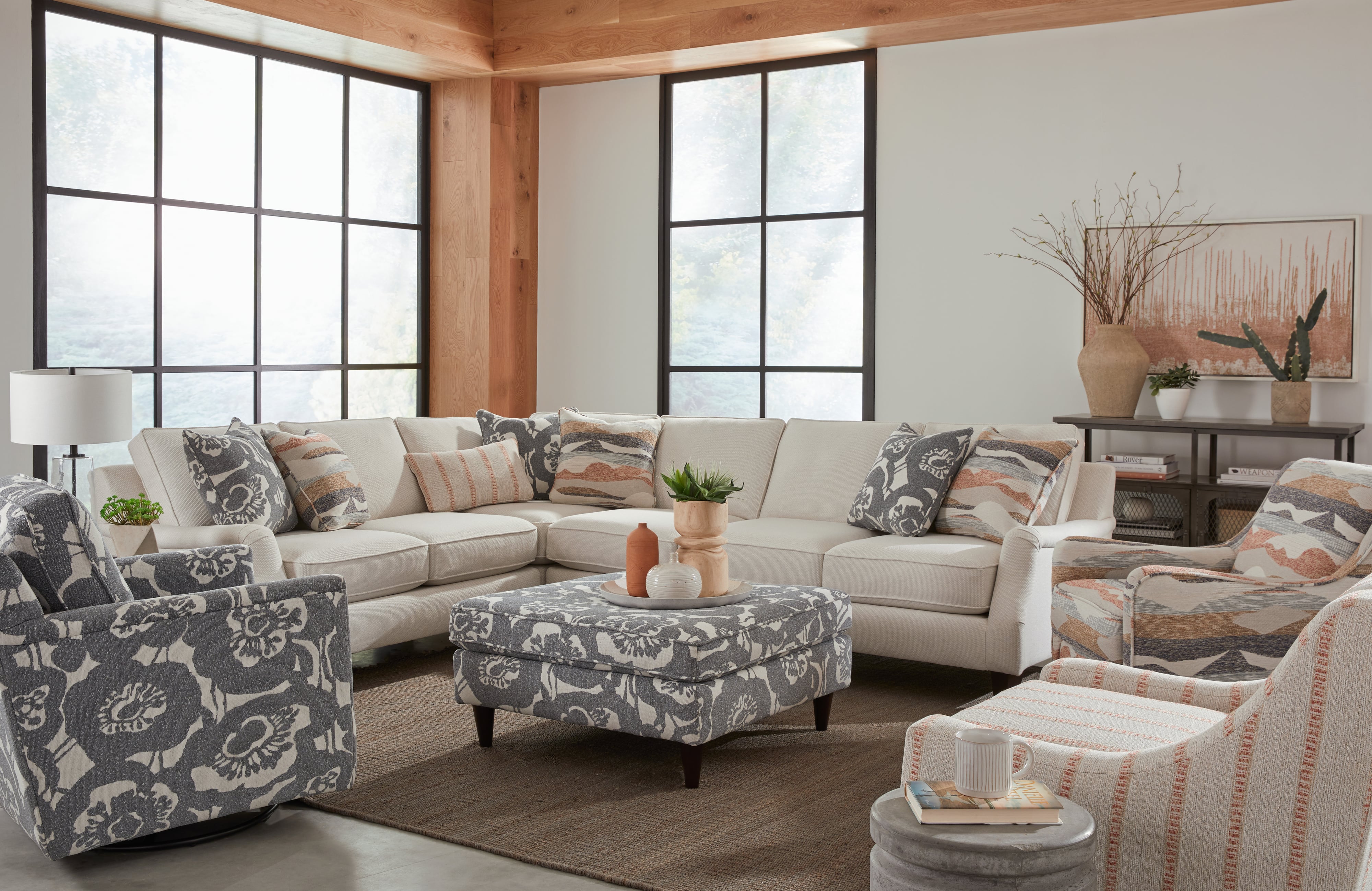 Fusion Furniture 7000 MISSIONARY SALT 552 PUBLISH CORAL Accent Chair