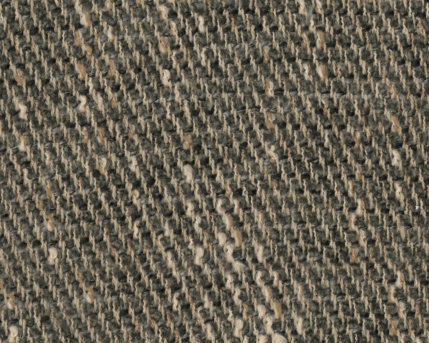 Benchcraft Dramatic Living Room Set