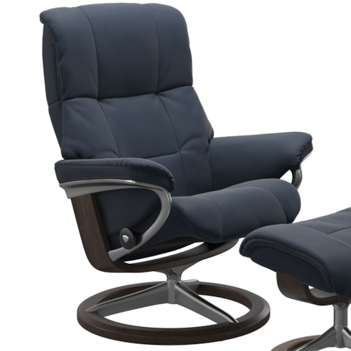 Large Reclining Chair with Signature Base