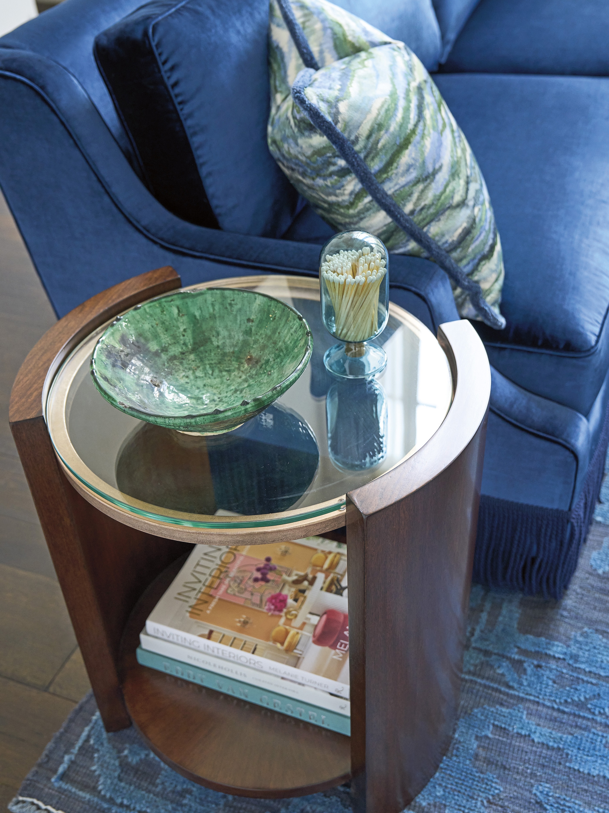 Lexington Rendezvous Lennox Round Accent Table