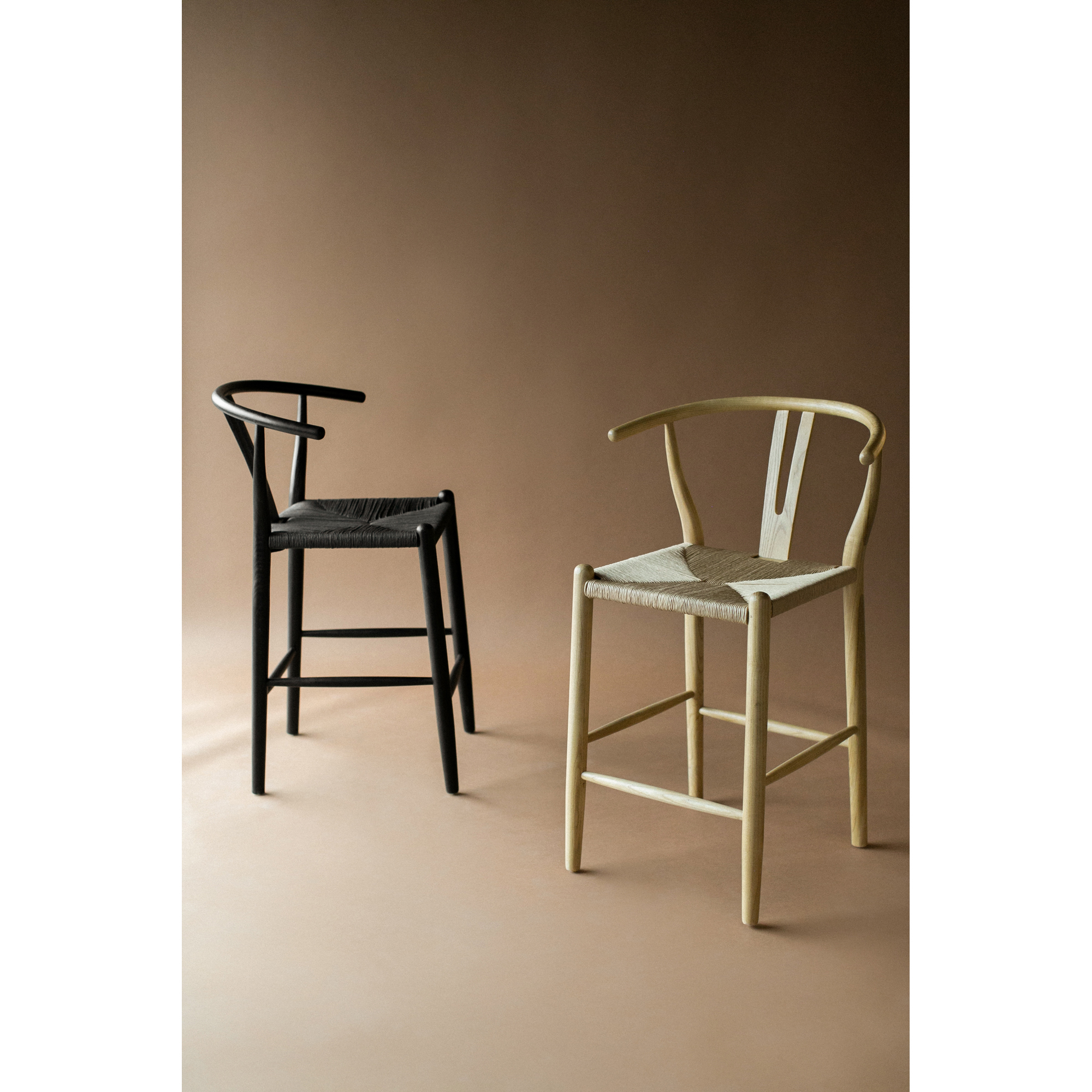 Moe's Home Collection Ventana Ventana Counter Stool Natural