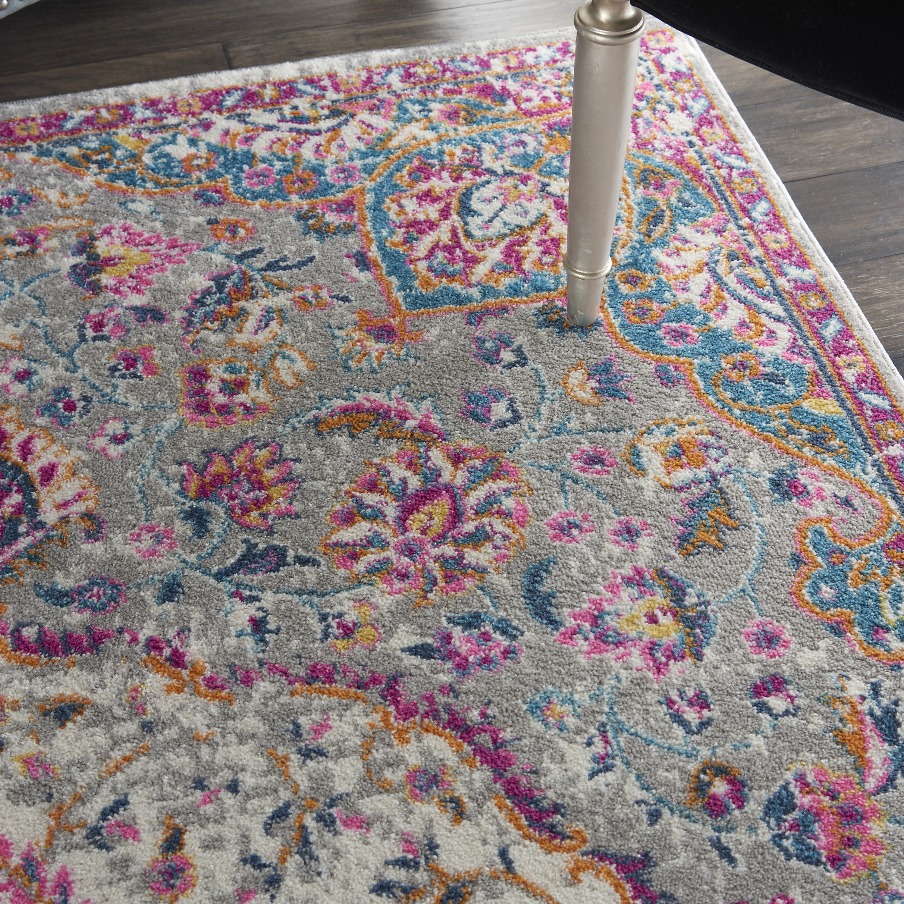 Nourison Passion 3'9" x 5'9"  Rug