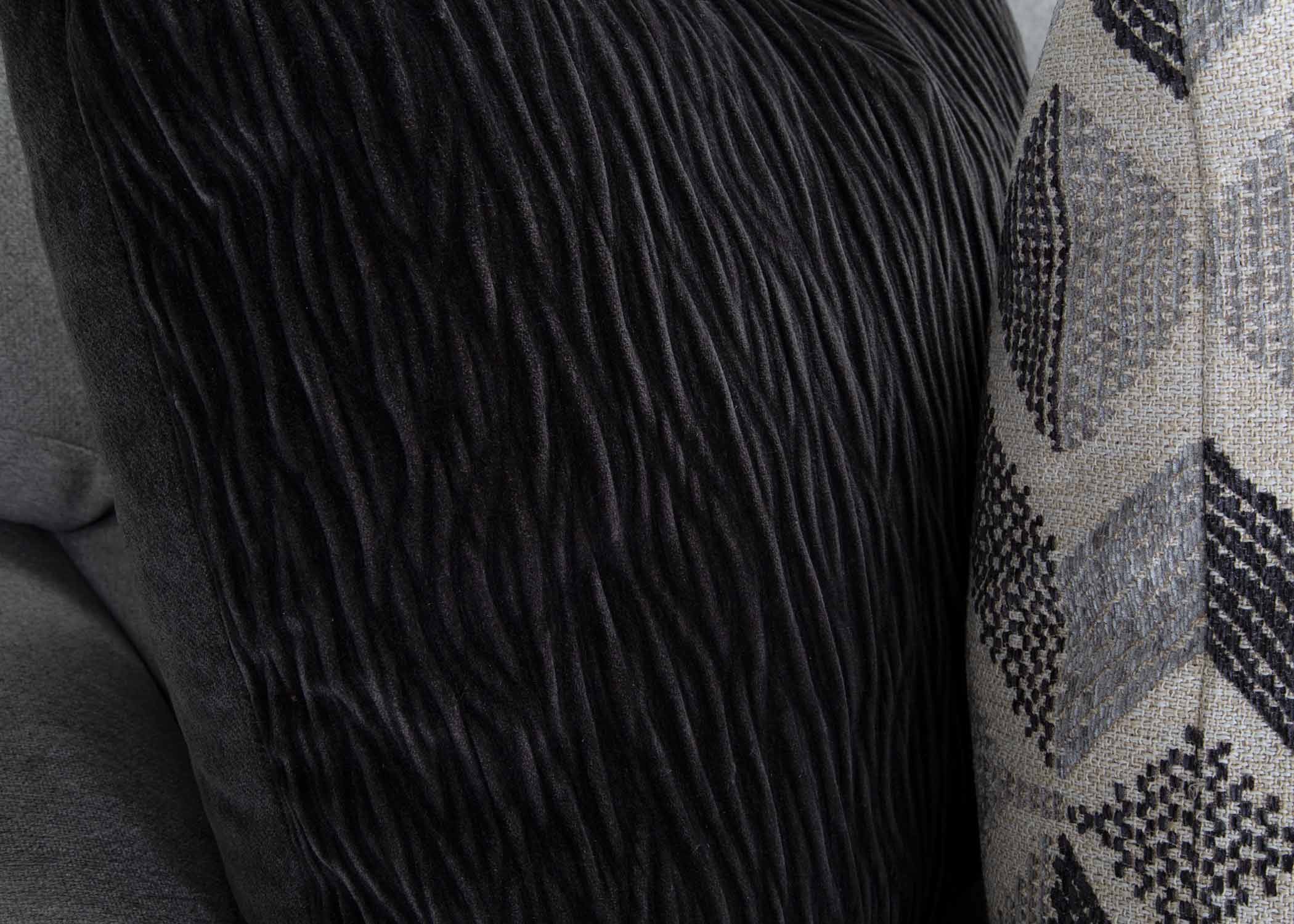 Franklin 960 Cleo Sofa with Reversible Chaise