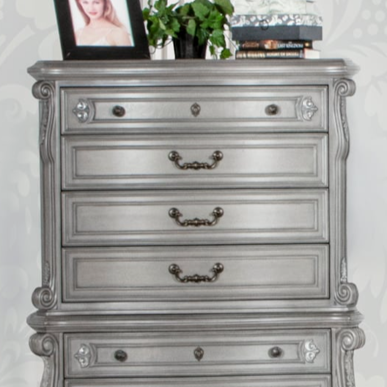 New Classic Furniture Bianello Bachelor Chest Top